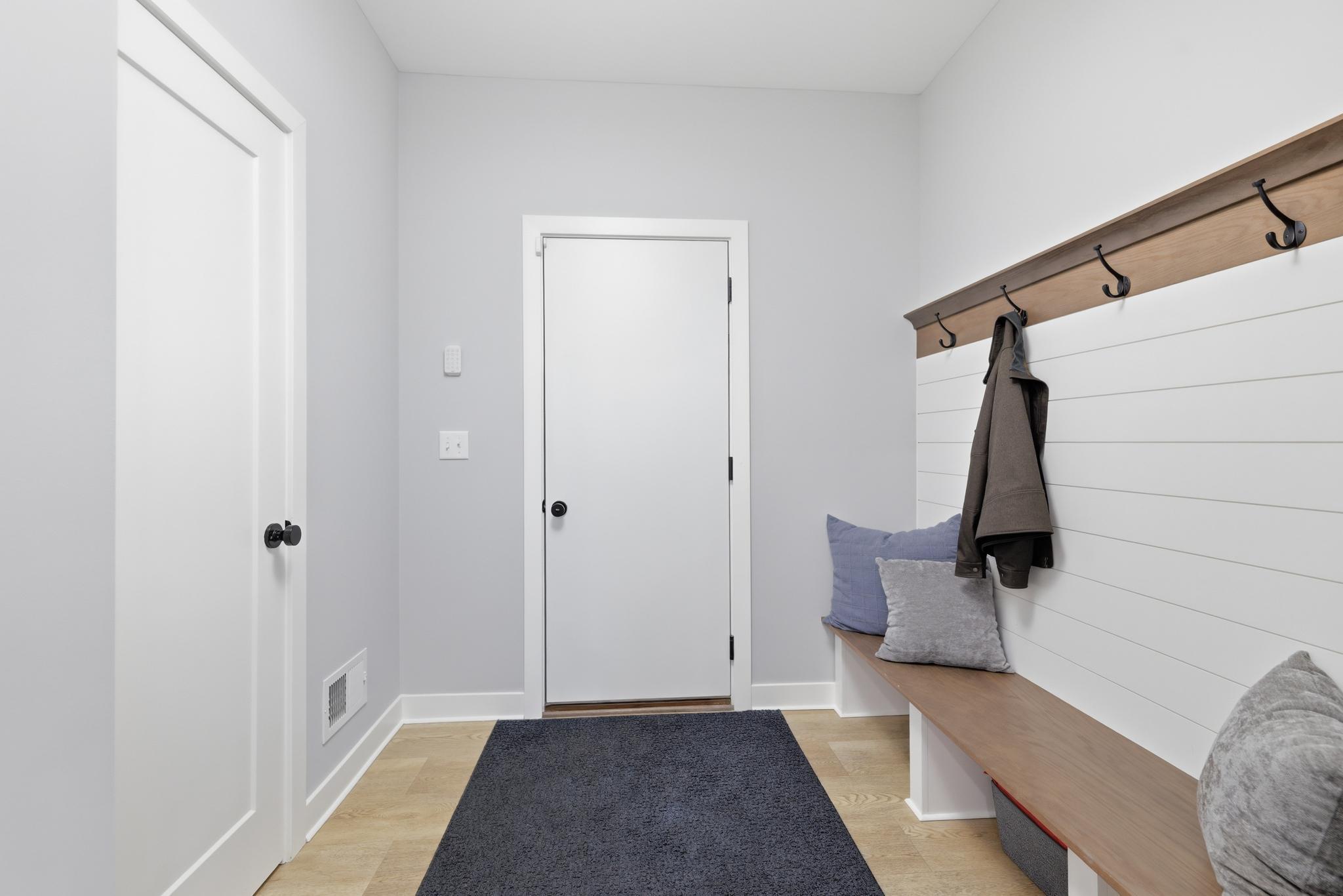 5431 Williston Road Property Photo 19