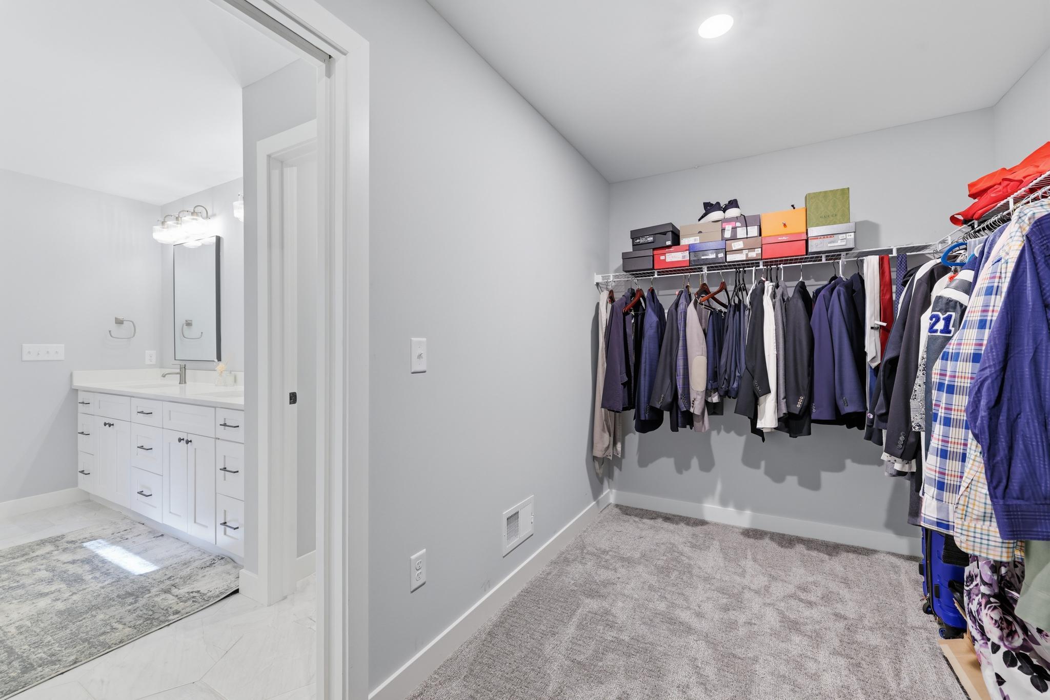 5431 Williston Road Property Photo 24