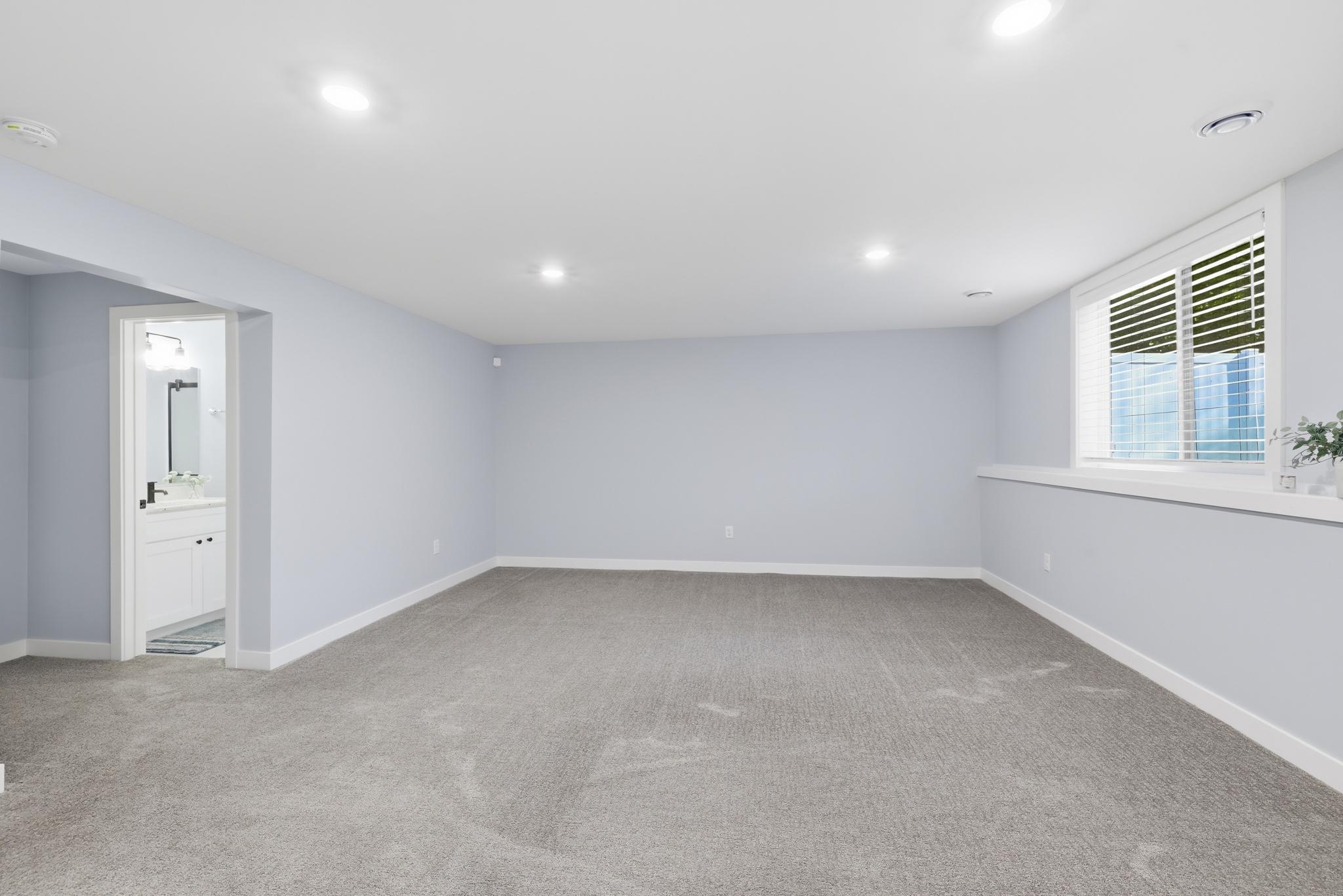 5431 Williston Road Property Photo 29