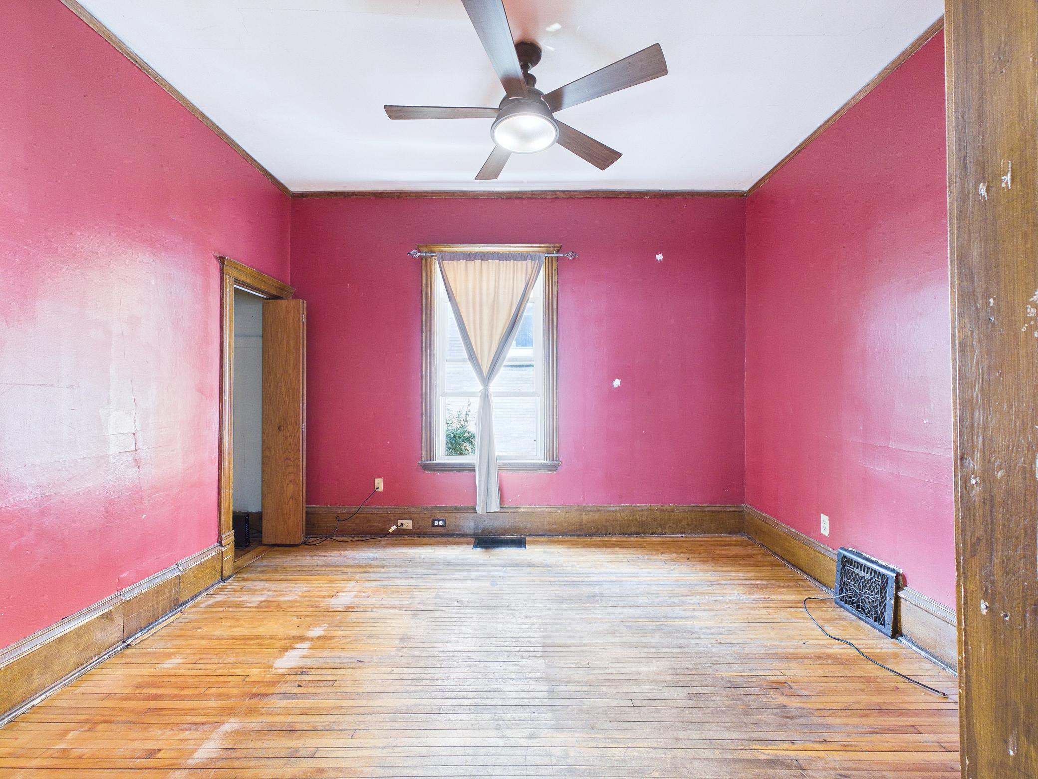 3205 Elliot Avenue Property Photo 6