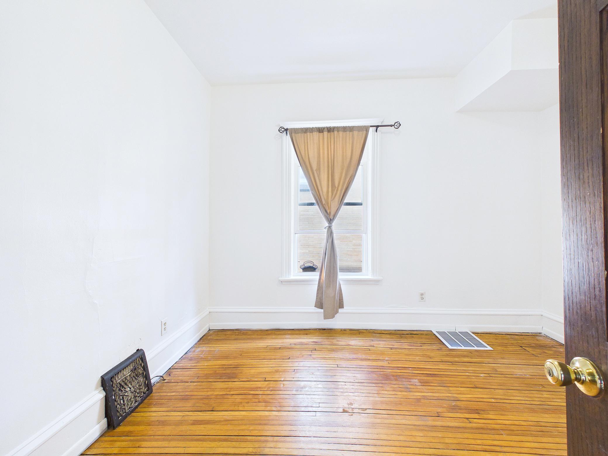 3205 Elliot Avenue Property Photo 7
