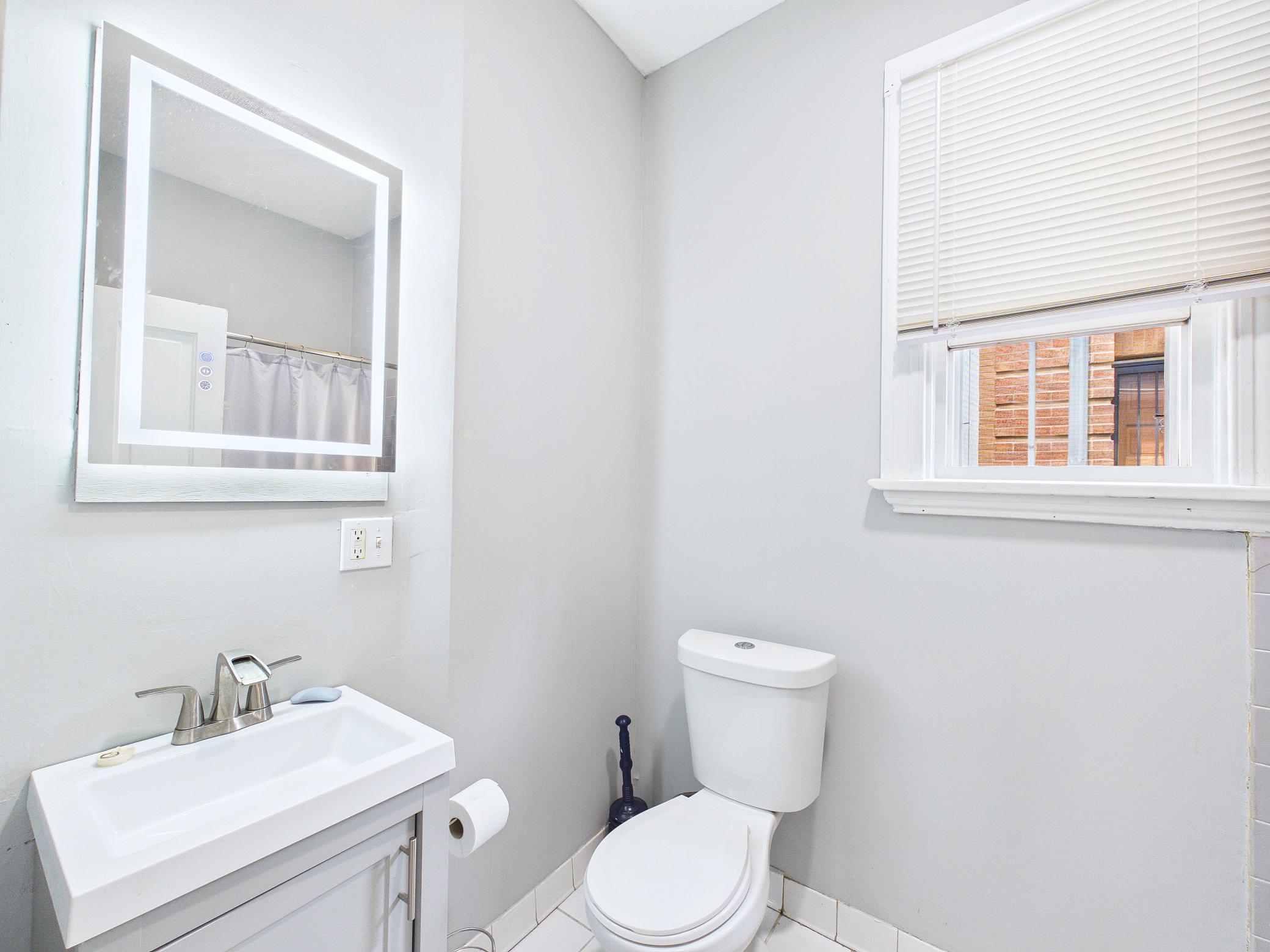 3205 Elliot Avenue Property Photo 8
