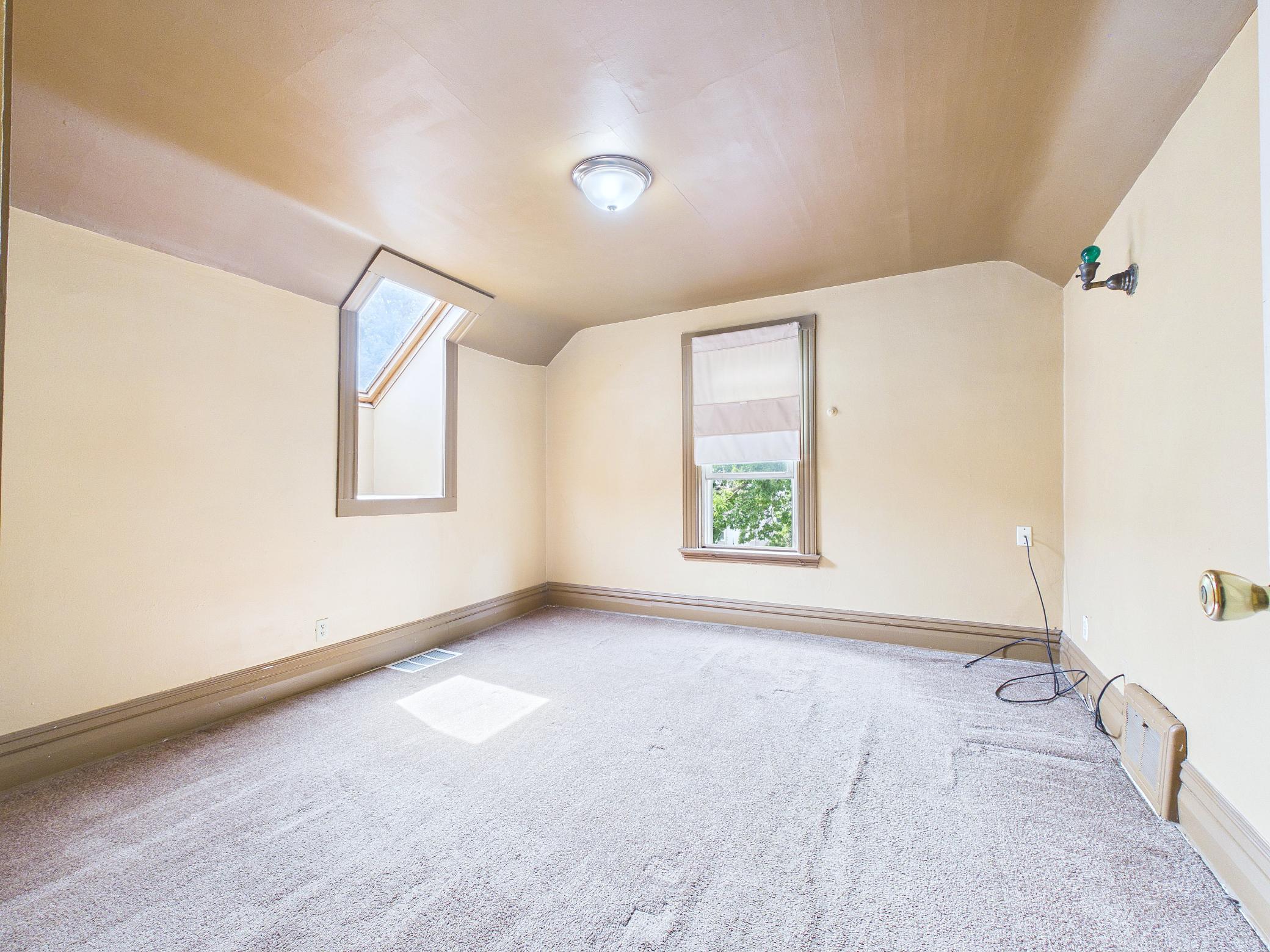 3205 Elliot Avenue Property Photo 14