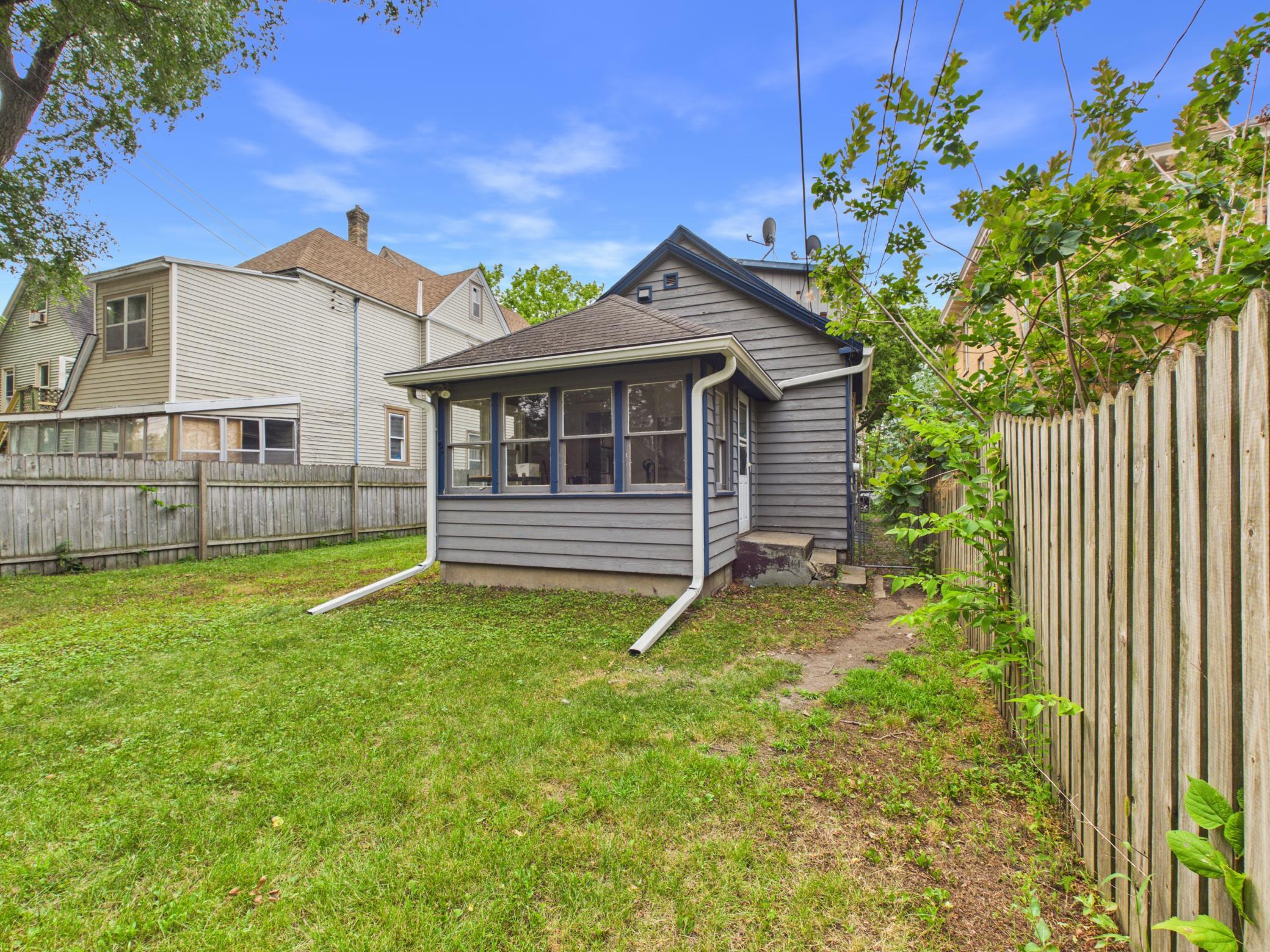 3205 Elliot Avenue Property Photo 22