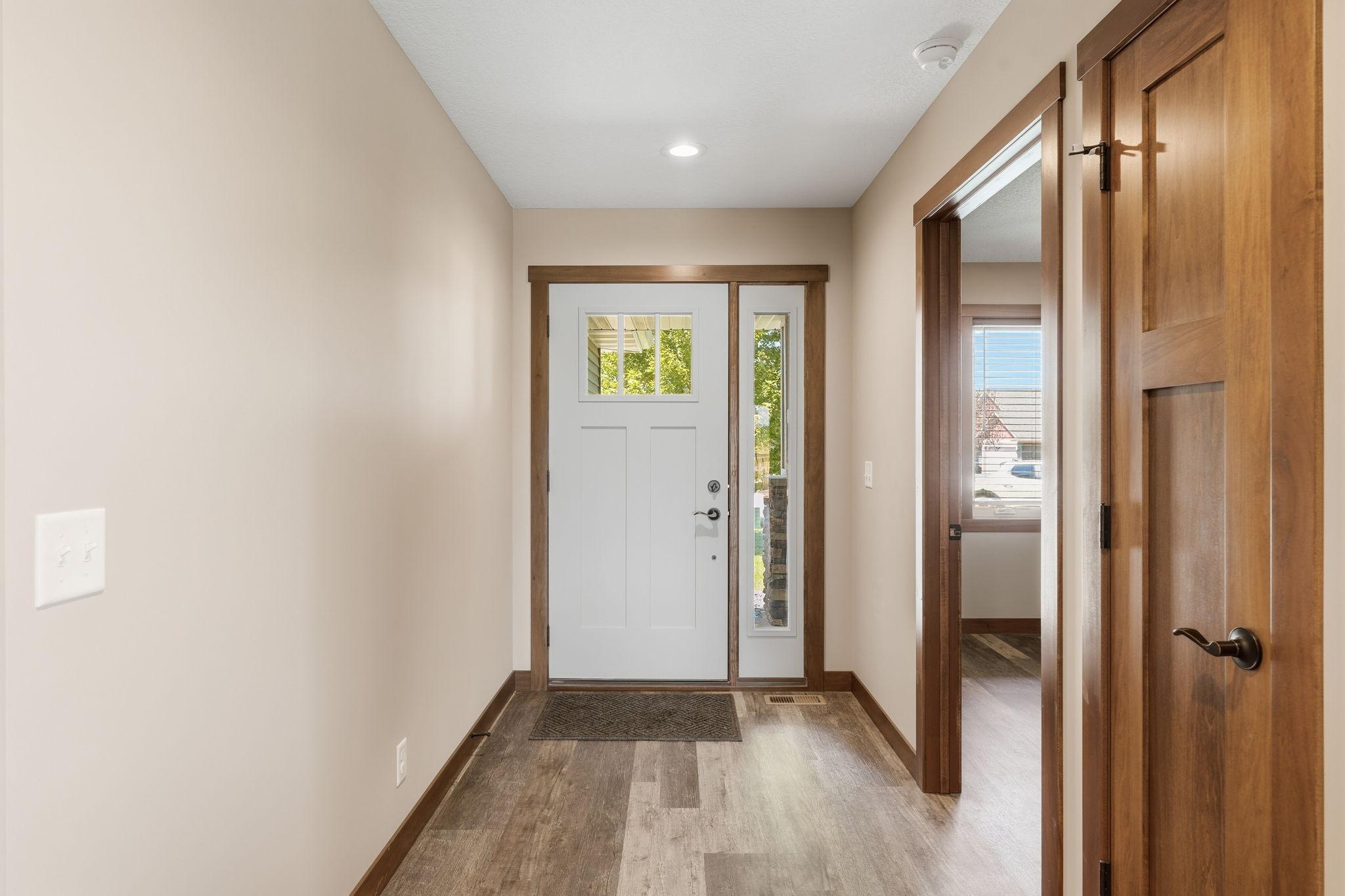 1743 Ducktail Court Property Photo 7