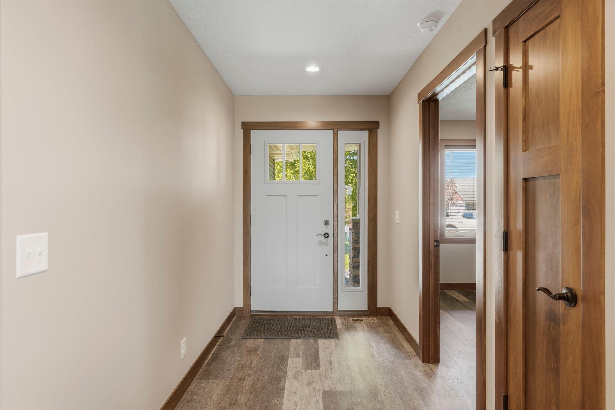 1743 Ducktail Court Property Photo 8