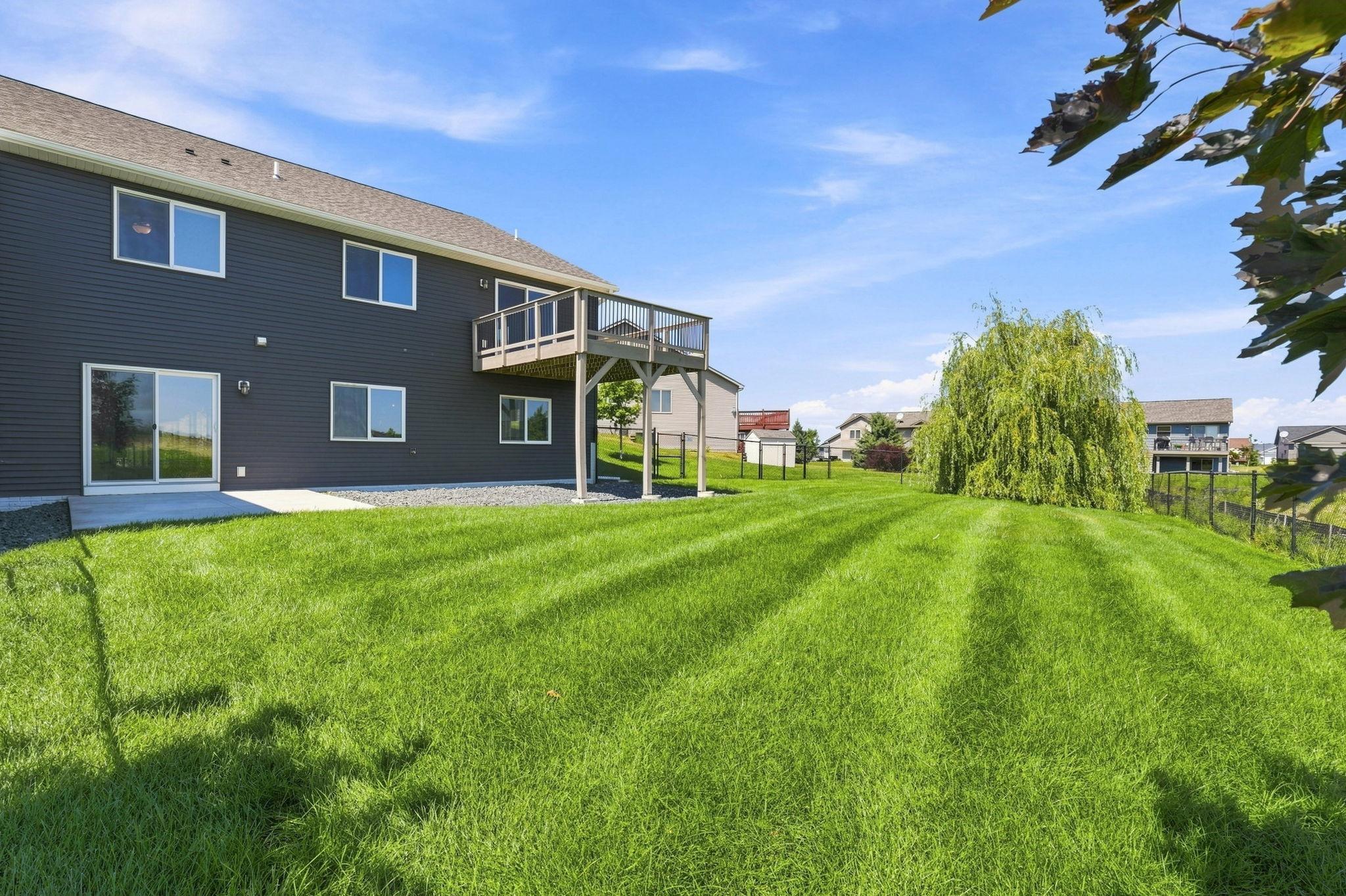 1743 Ducktail Court Property Photo 40