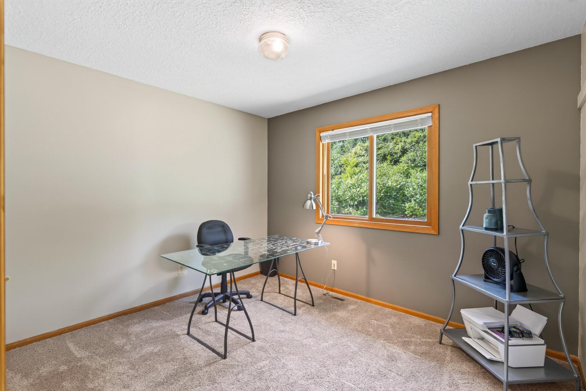 8510 Trista Lane E Property Photo 18