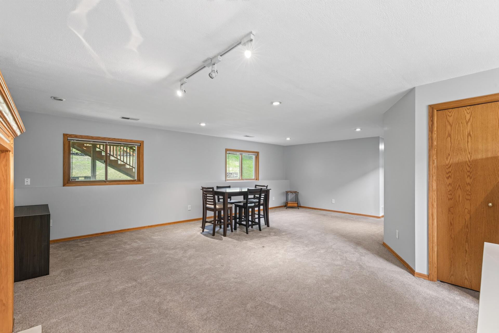 8510 Trista Lane E Property Photo 27