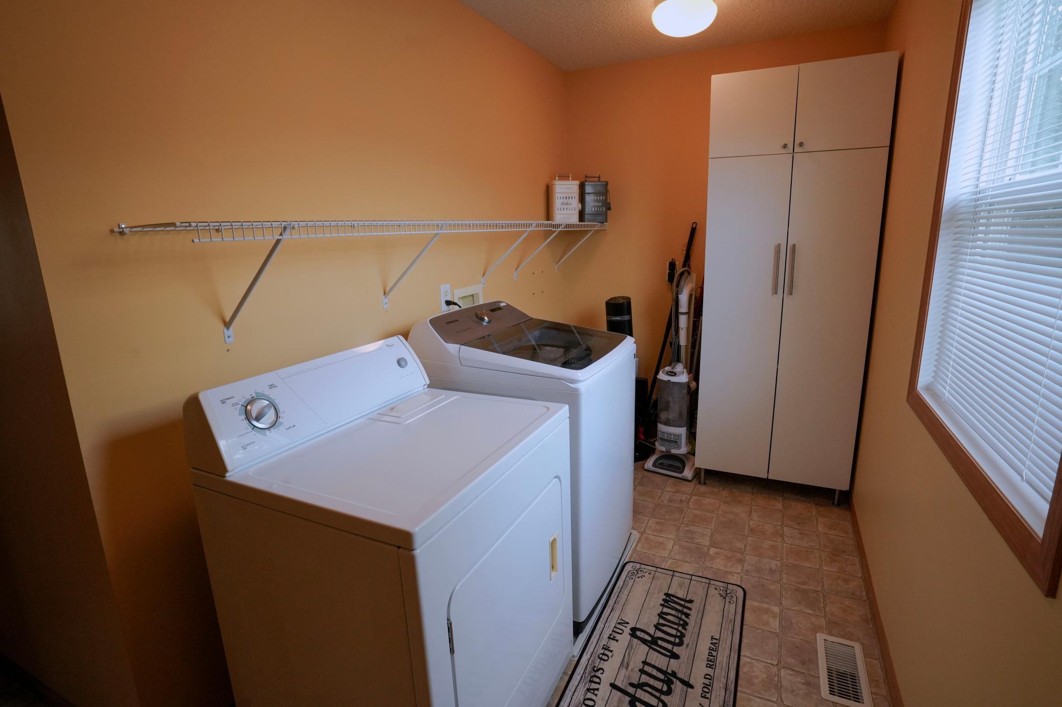 1919 Sierra Drive 1401 Property Photo 28