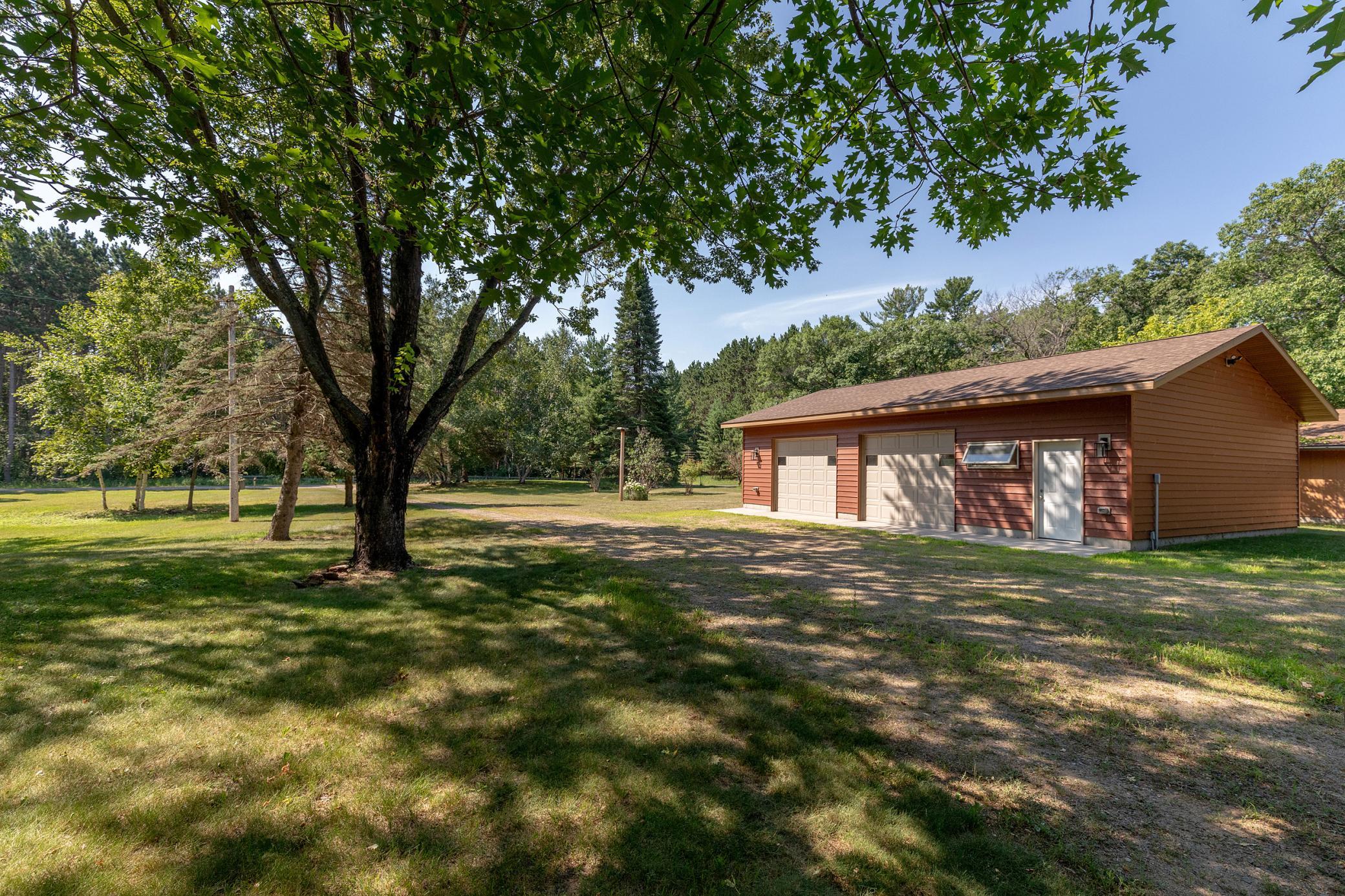 21877 Windy Ridge Road Property Photo 4