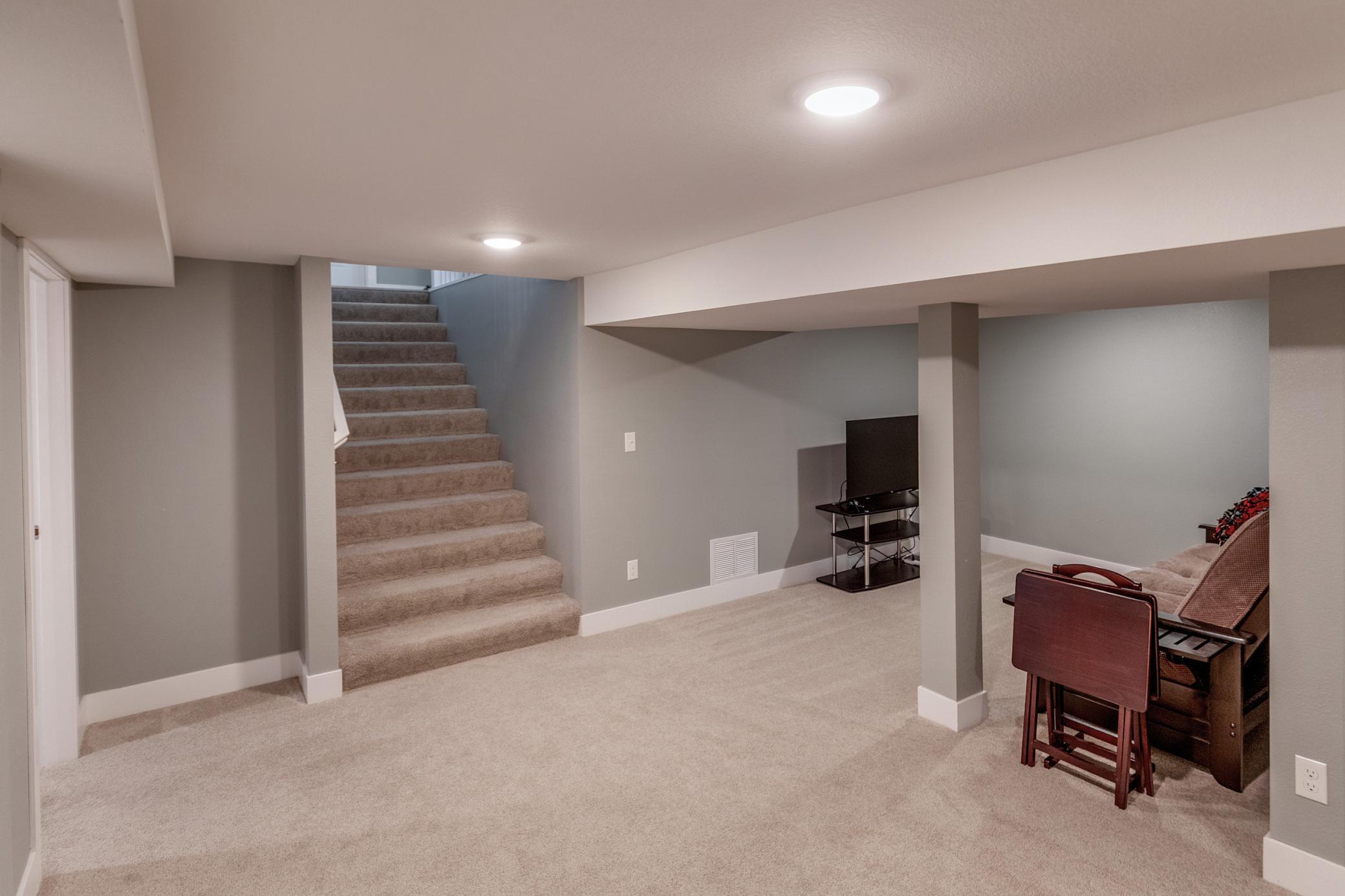 21877 Windy Ridge Road Property Photo 32
