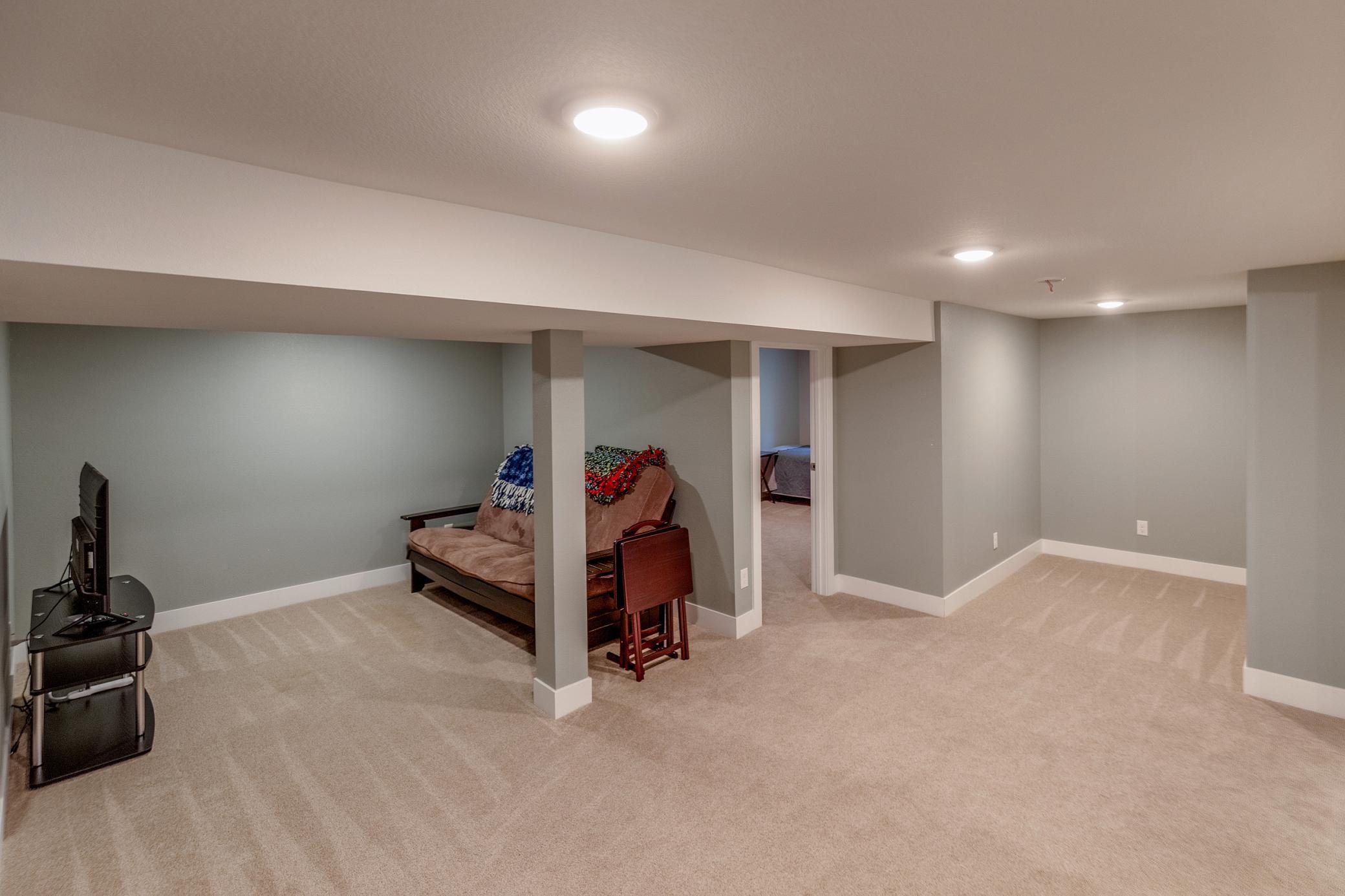 21877 Windy Ridge Road Property Photo 33