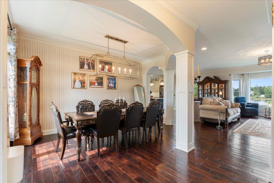 14462 Grand Oaks Drive Property Photo 5