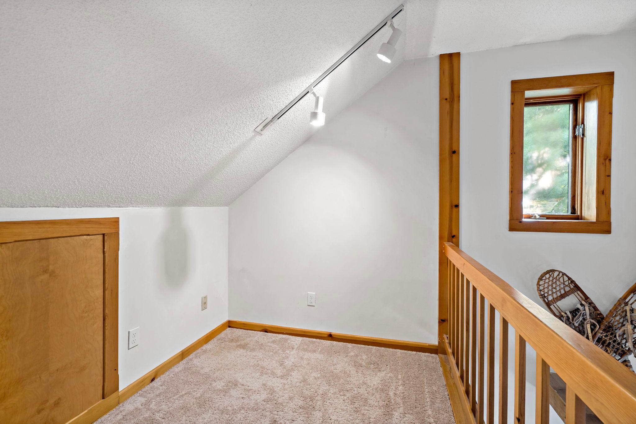 388 Nottingham Drive Property Photo 42