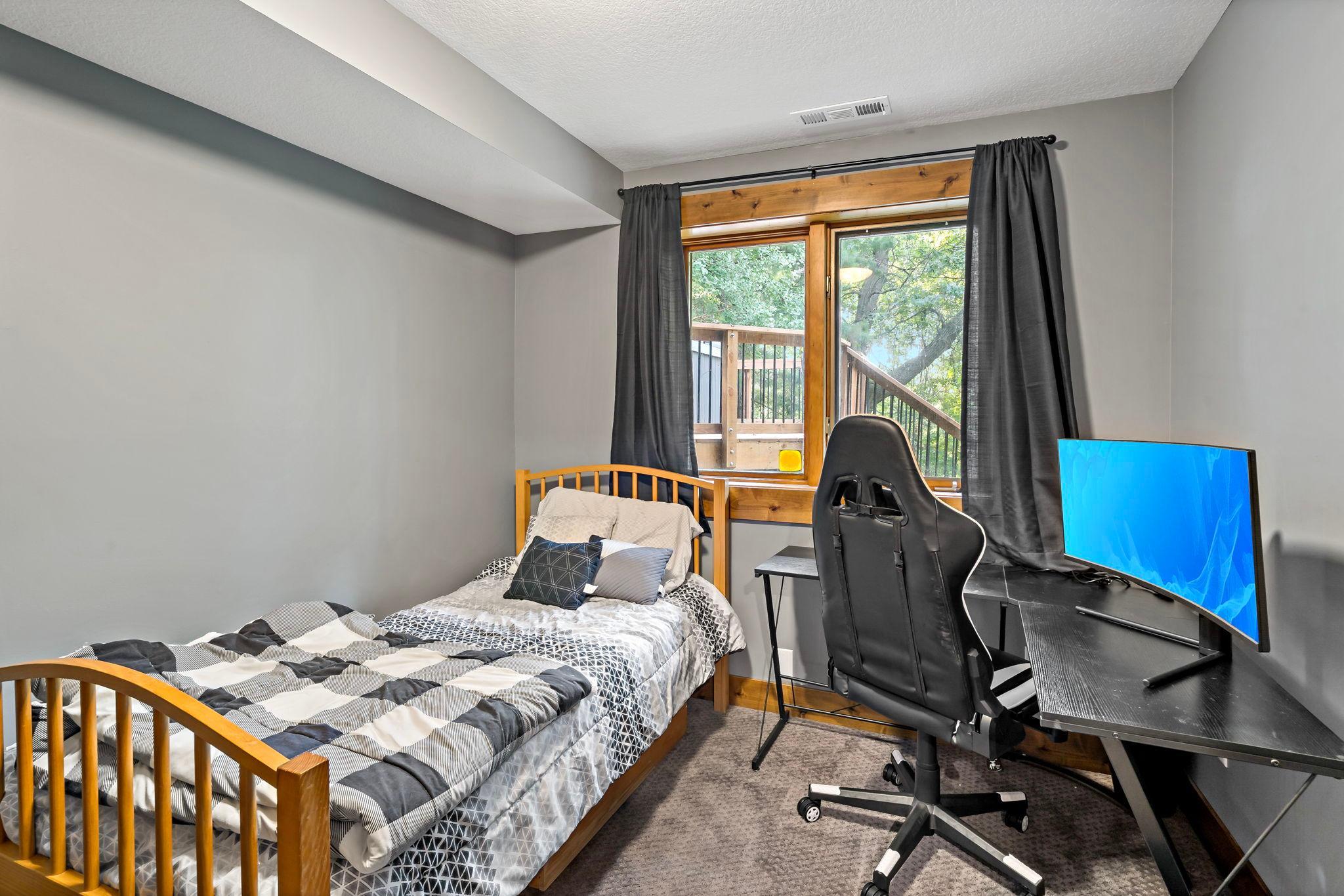 388 Nottingham Drive Property Photo 46