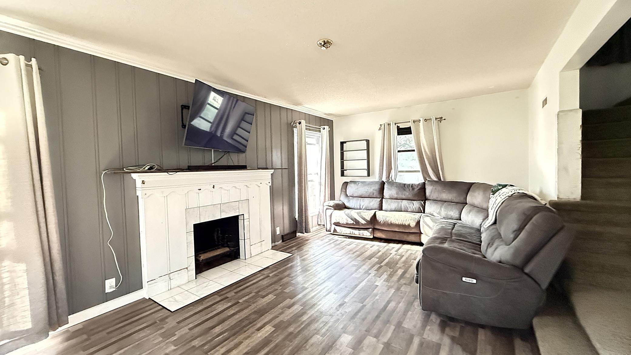 137 State Street Property Photo 7