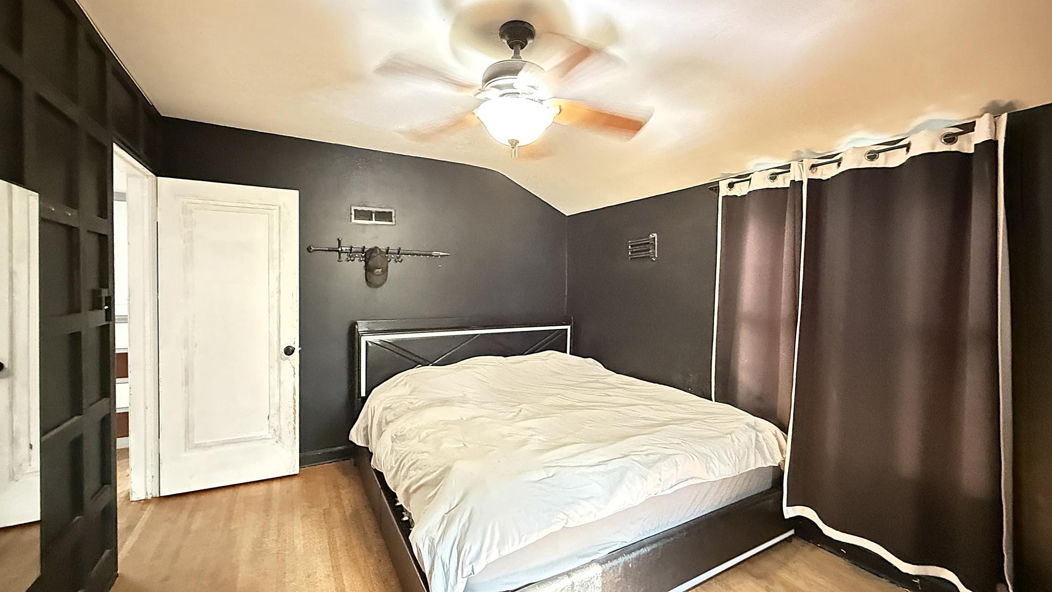 137 State Street Property Photo 13