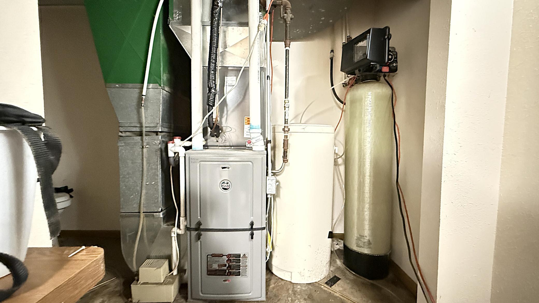 137 State Street Property Photo 18