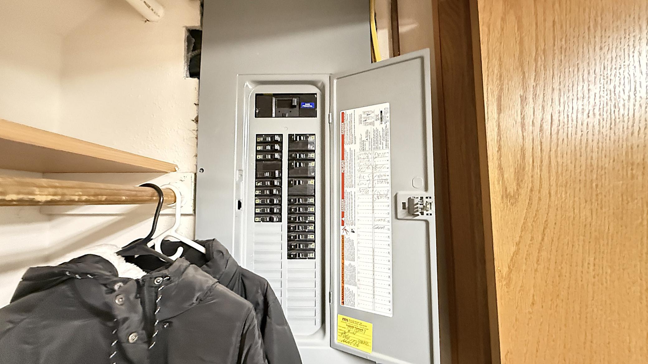 137 State Street Property Photo 20