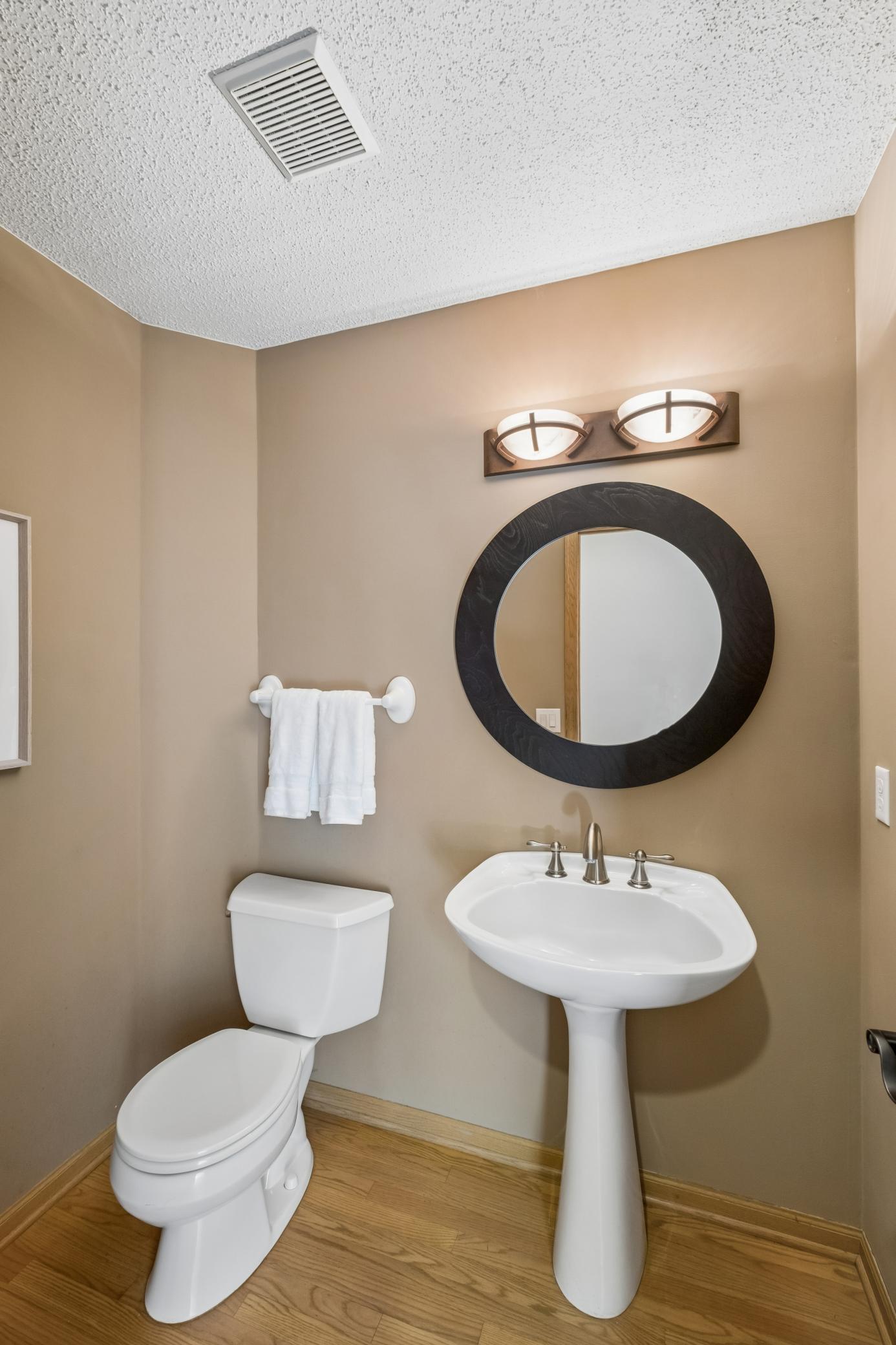 2078 Royale Drive Property Photo 33