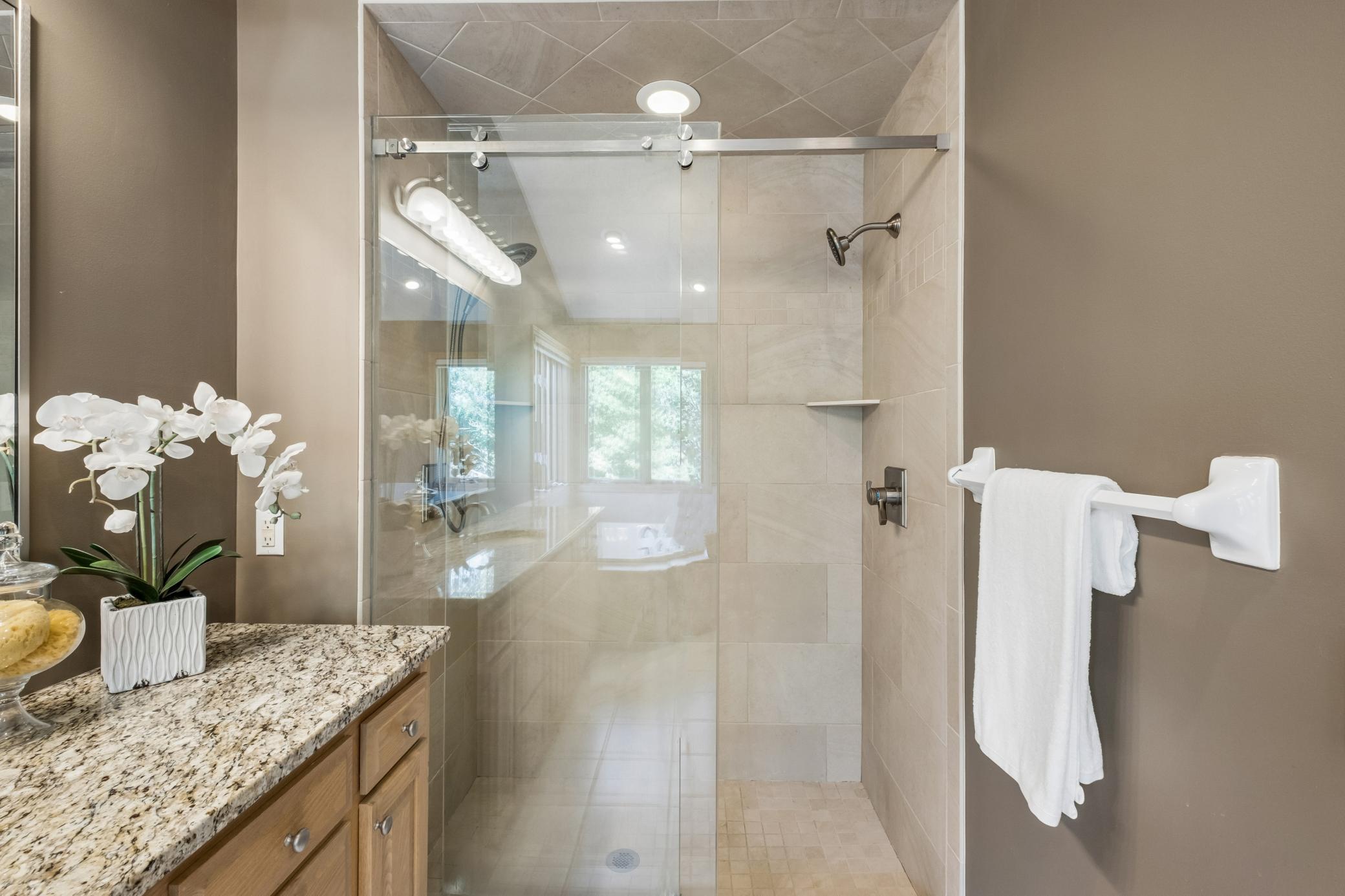 2078 Royale Drive Property Photo 44