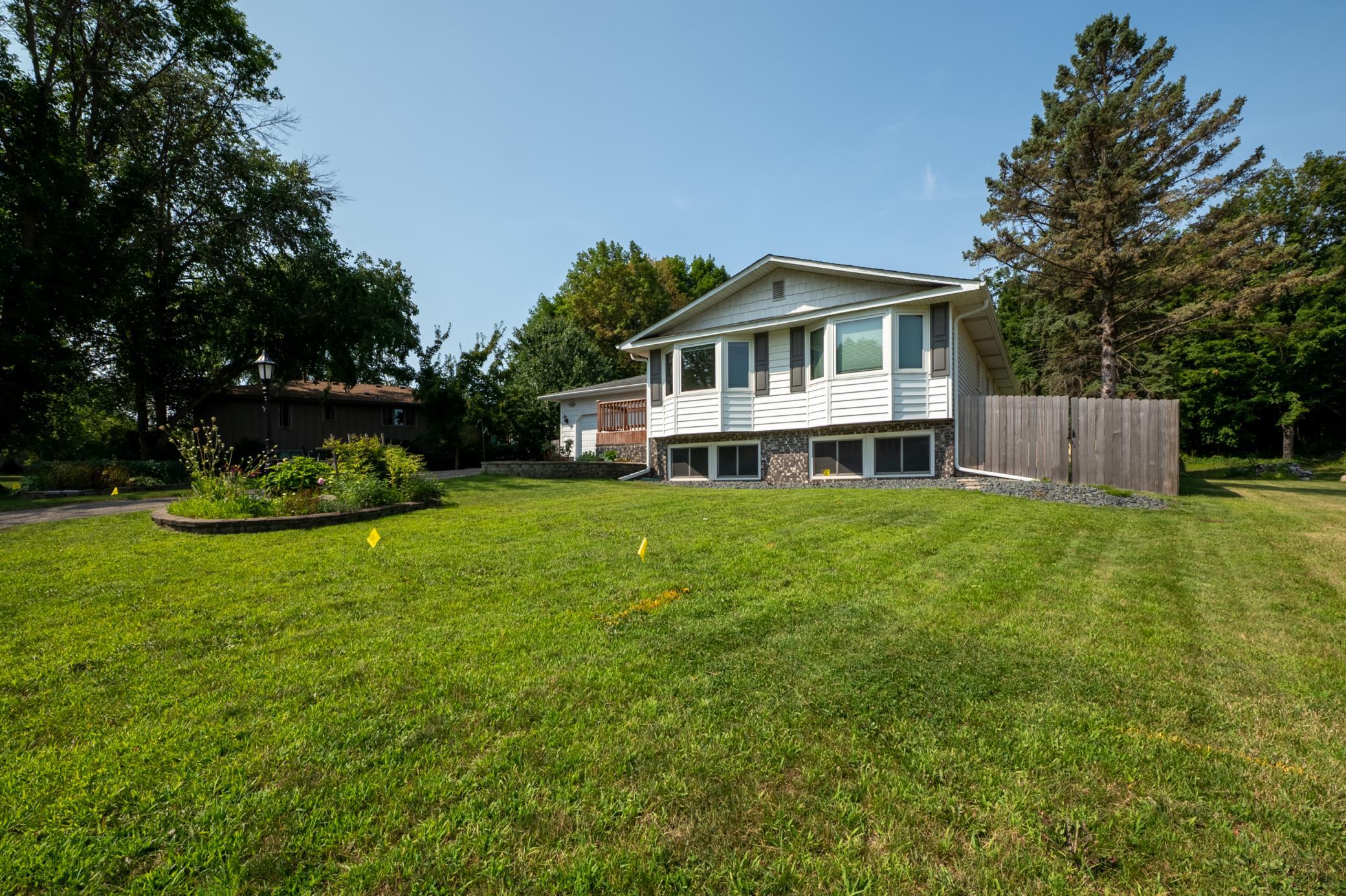 1732 Evergreen Drive Property Photo 1