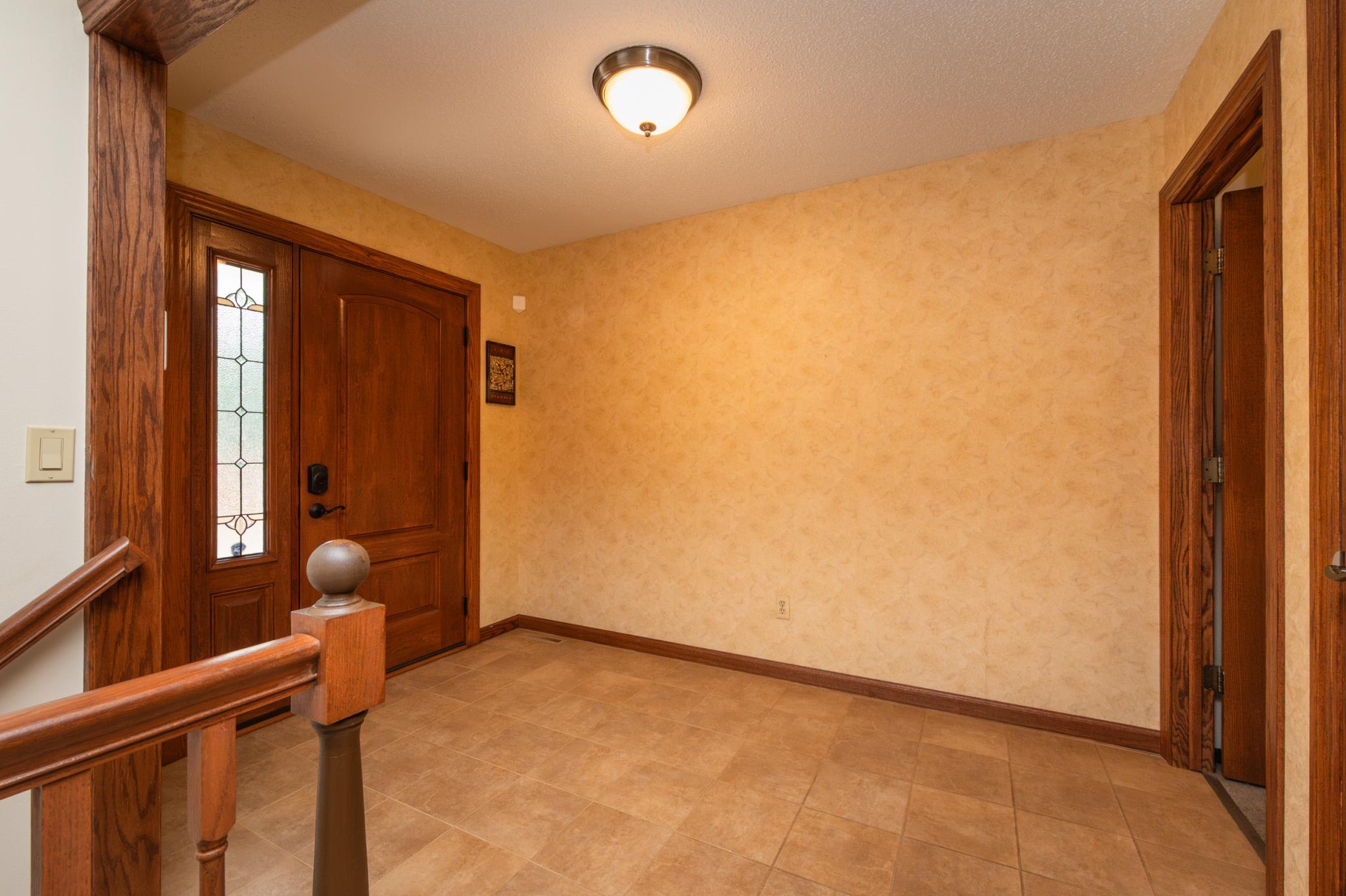 1732 Evergreen Drive Property Photo 5