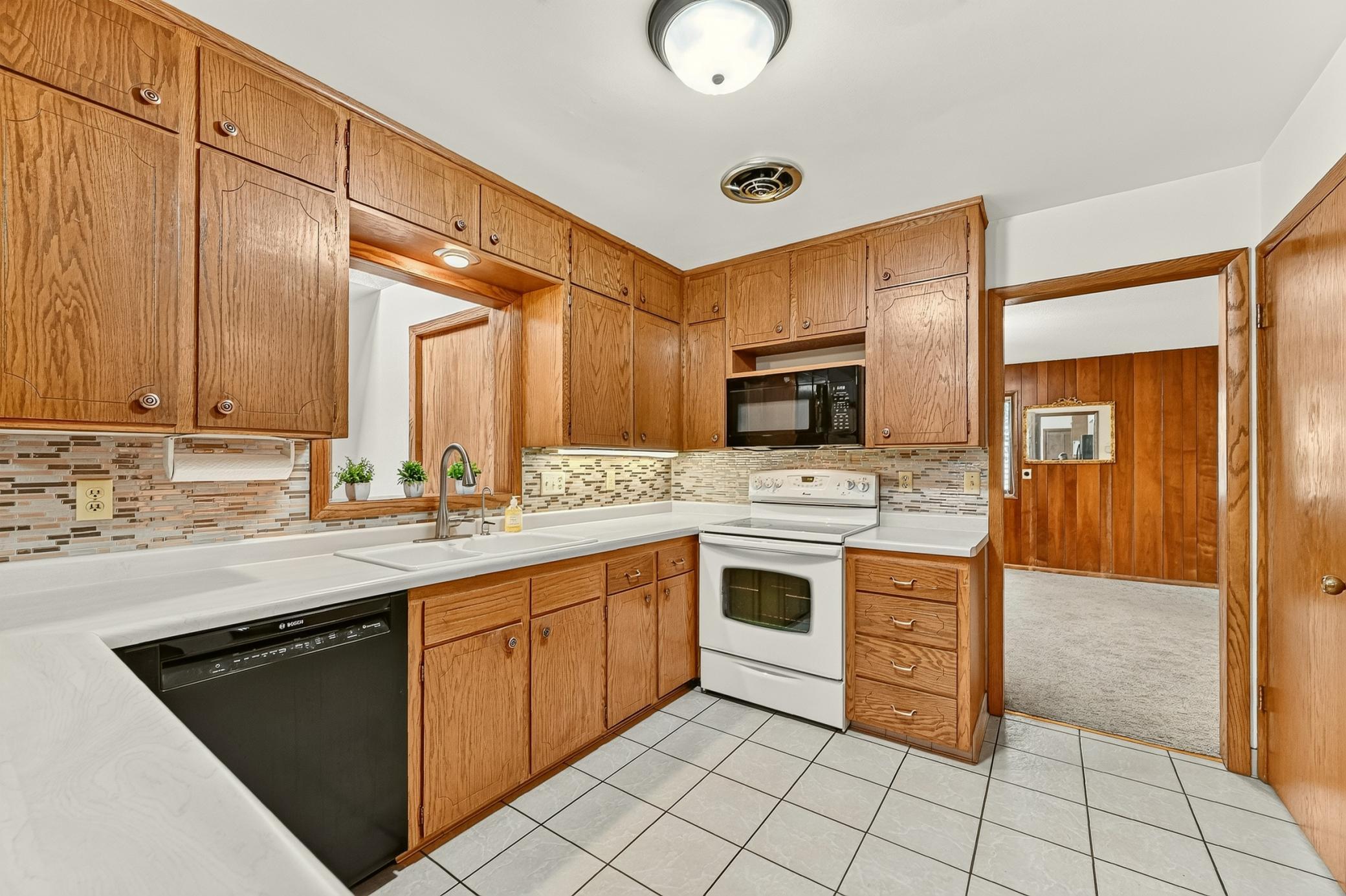 1535 8th Avenue Se Property Photo 8