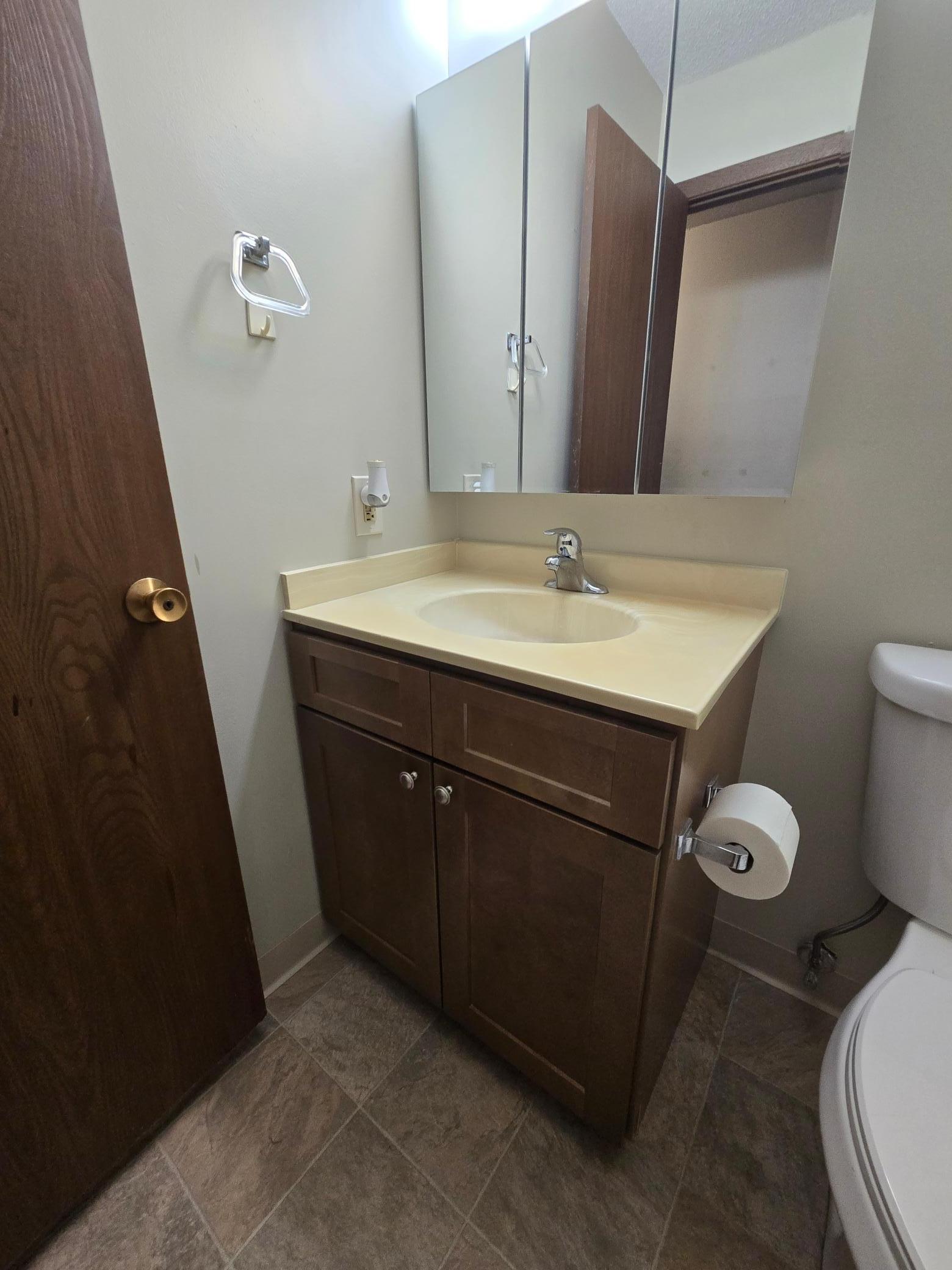 3425 Golfview Drive 115 Property Photo 9