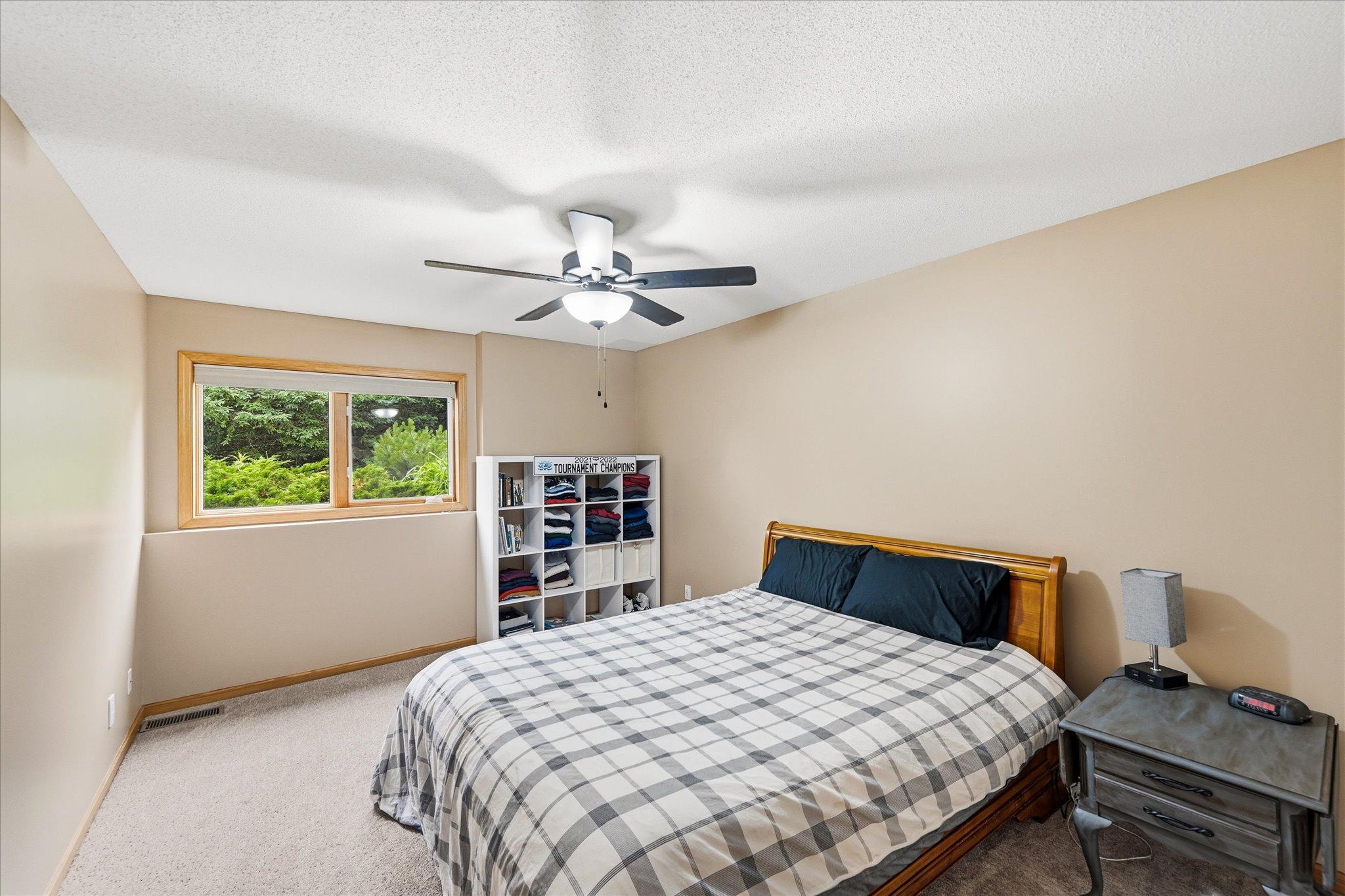 21005 Sunnyhill Lane Property Photo 32