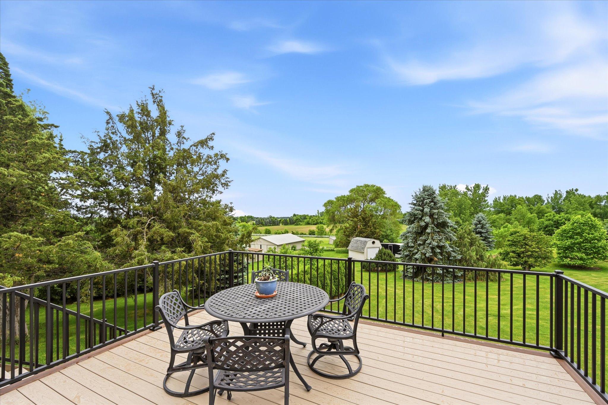 21005 Sunnyhill Lane Property Photo 44