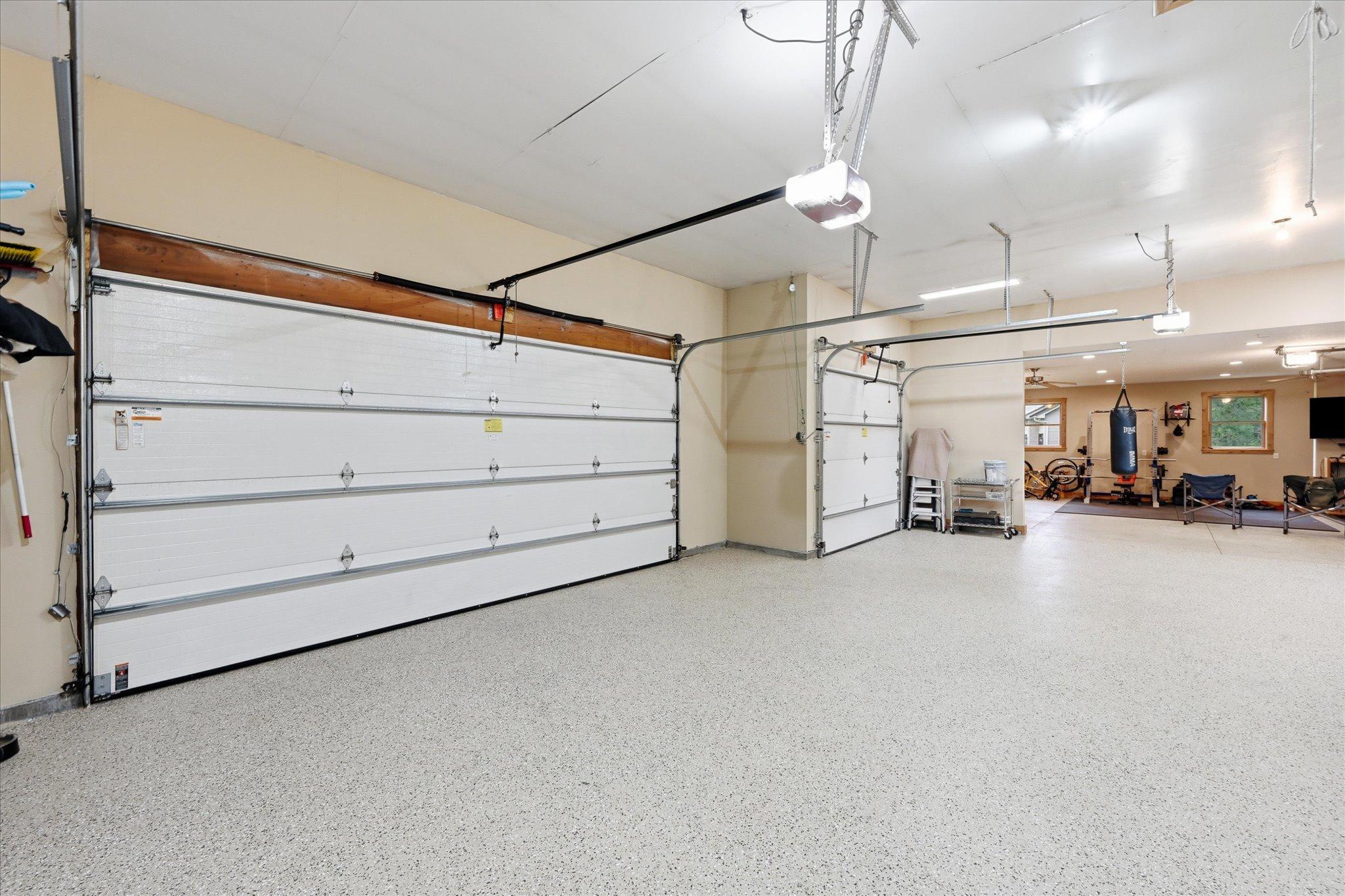 21005 Sunnyhill Lane Property Photo 48