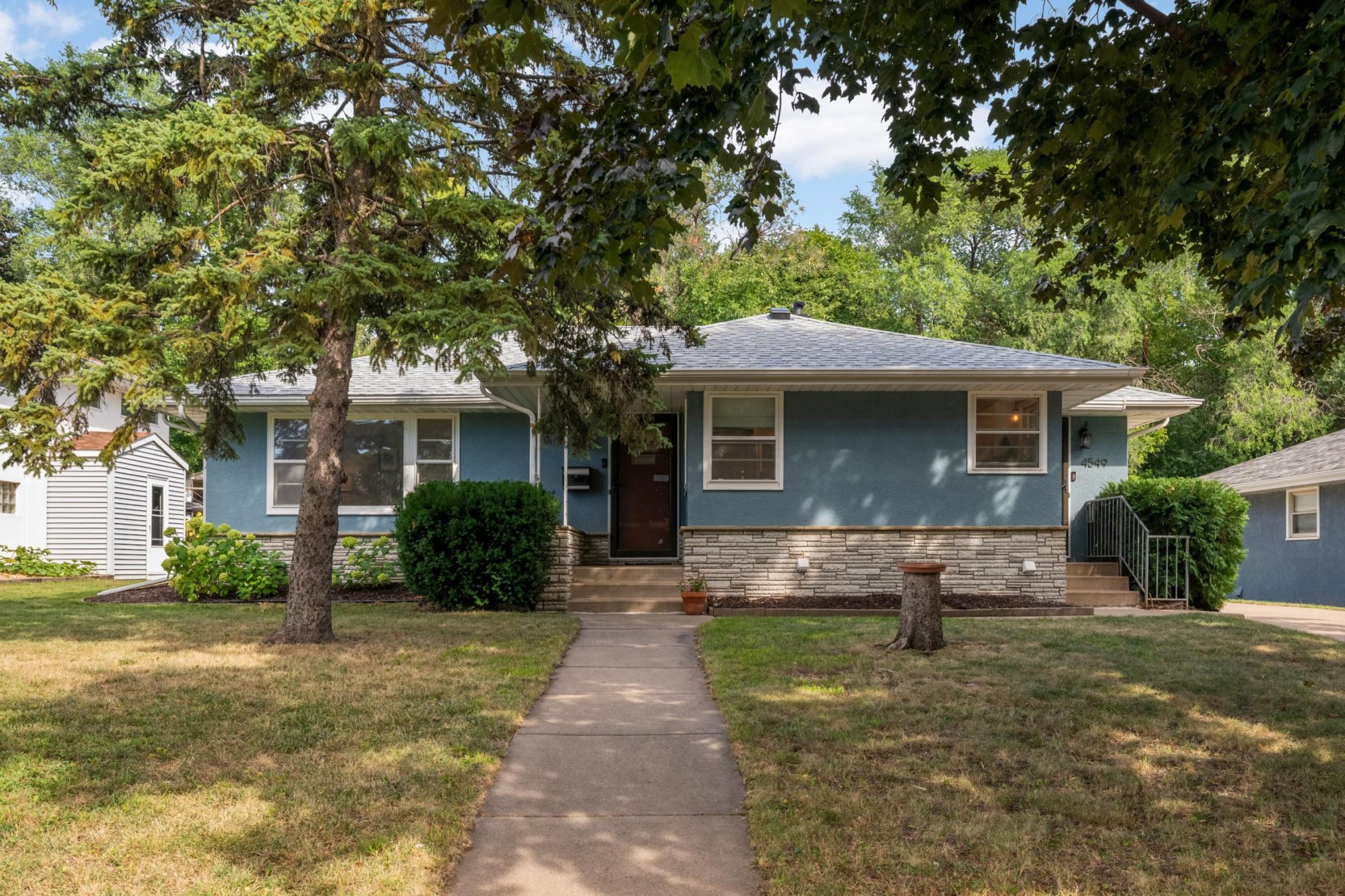 4549 Polk Street Ne Property Photo 1
