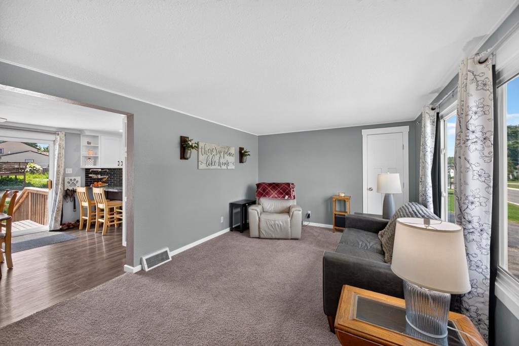 102 5th Street Sw Property Photo 11