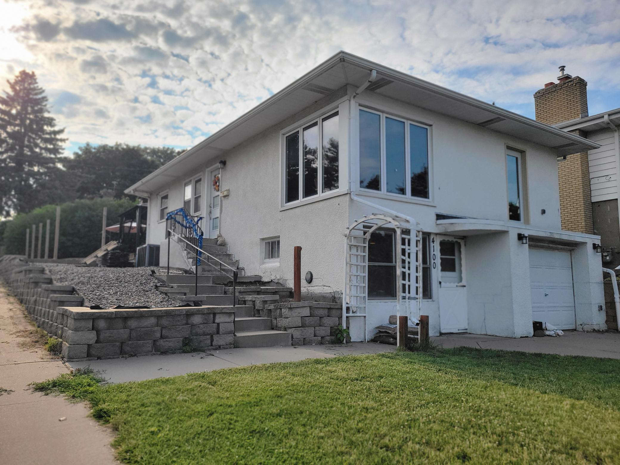 4100 Stinson Boulevard Ne Property Photo 1