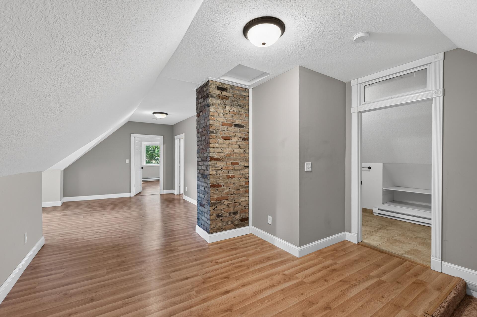 757 Laurel Avenue Property Photo 35