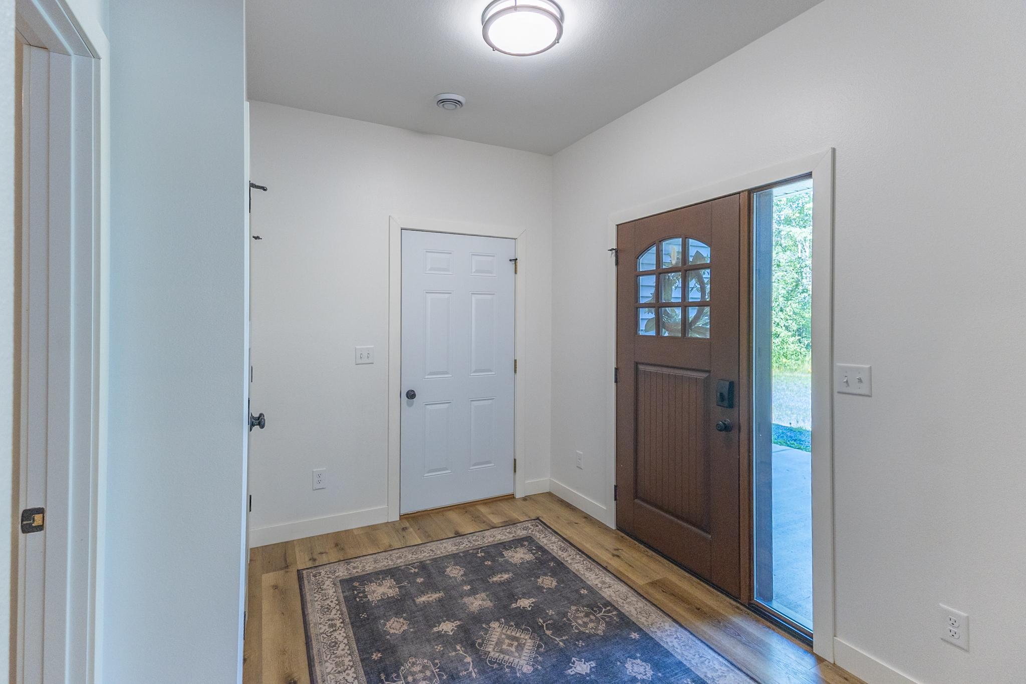 7639 Emerald Pines Drive Nw Property Photo 4
