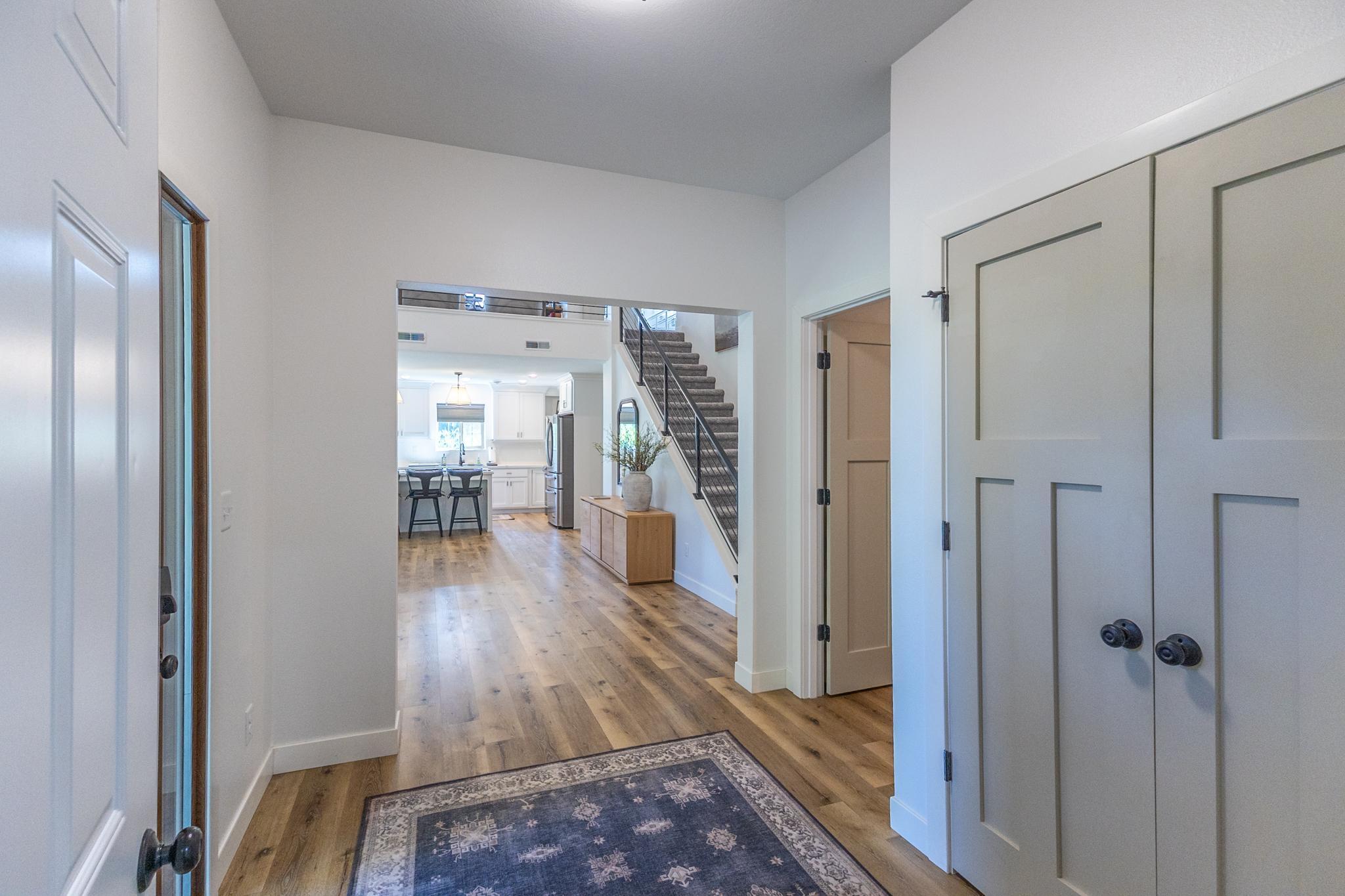 7639 Emerald Pines Drive Nw Property Photo 5