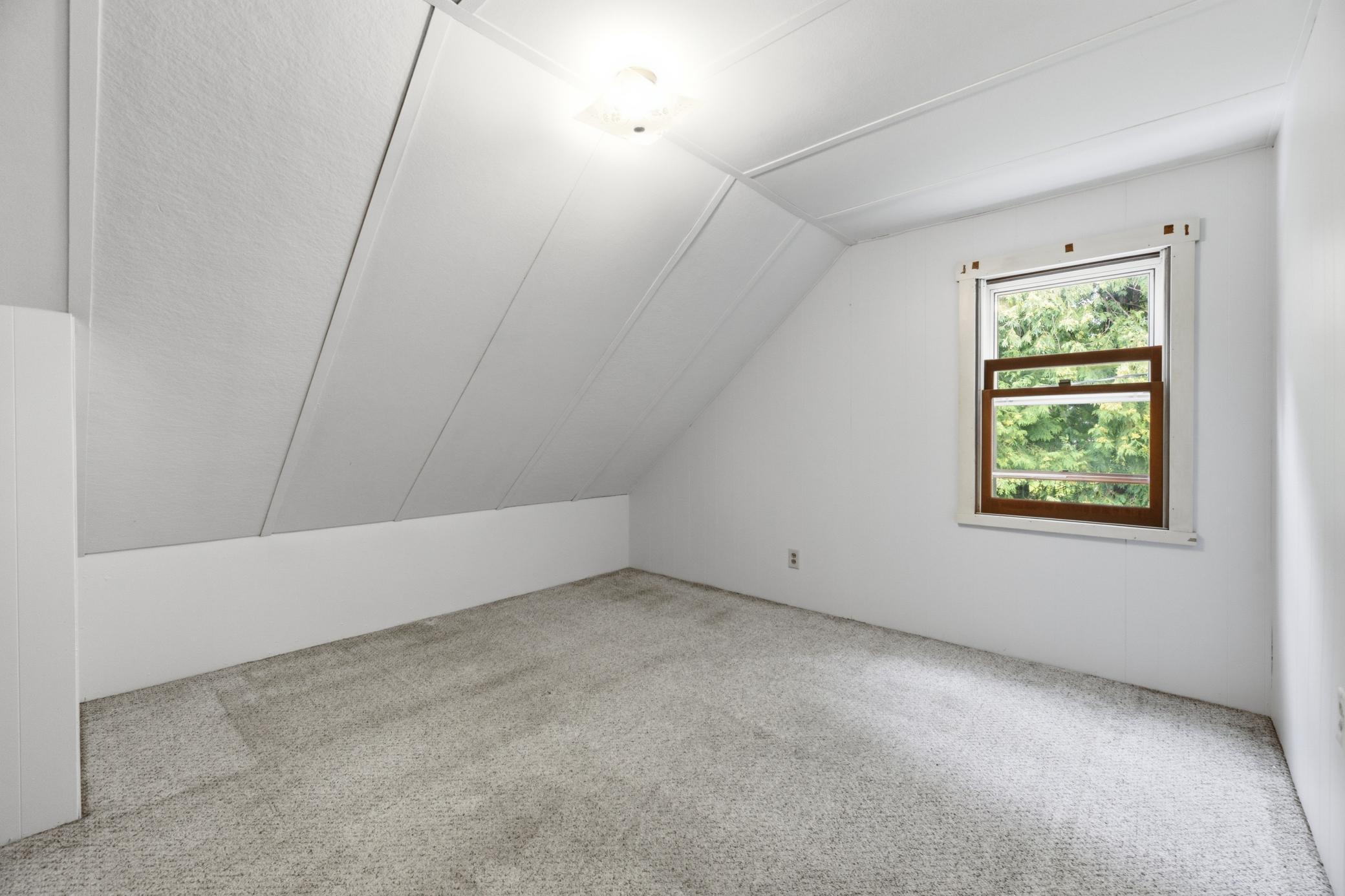 1109 S 2nd Street Property Photo 16