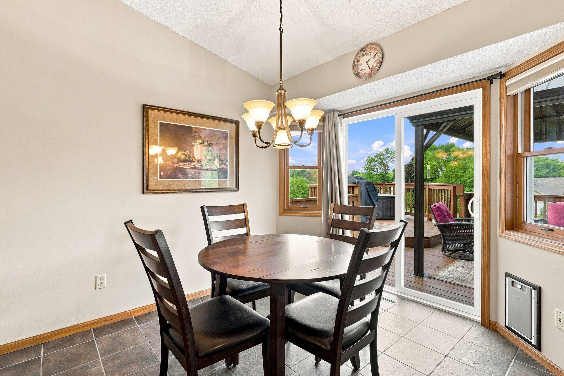 17314 Greentree Path Property Photo 9