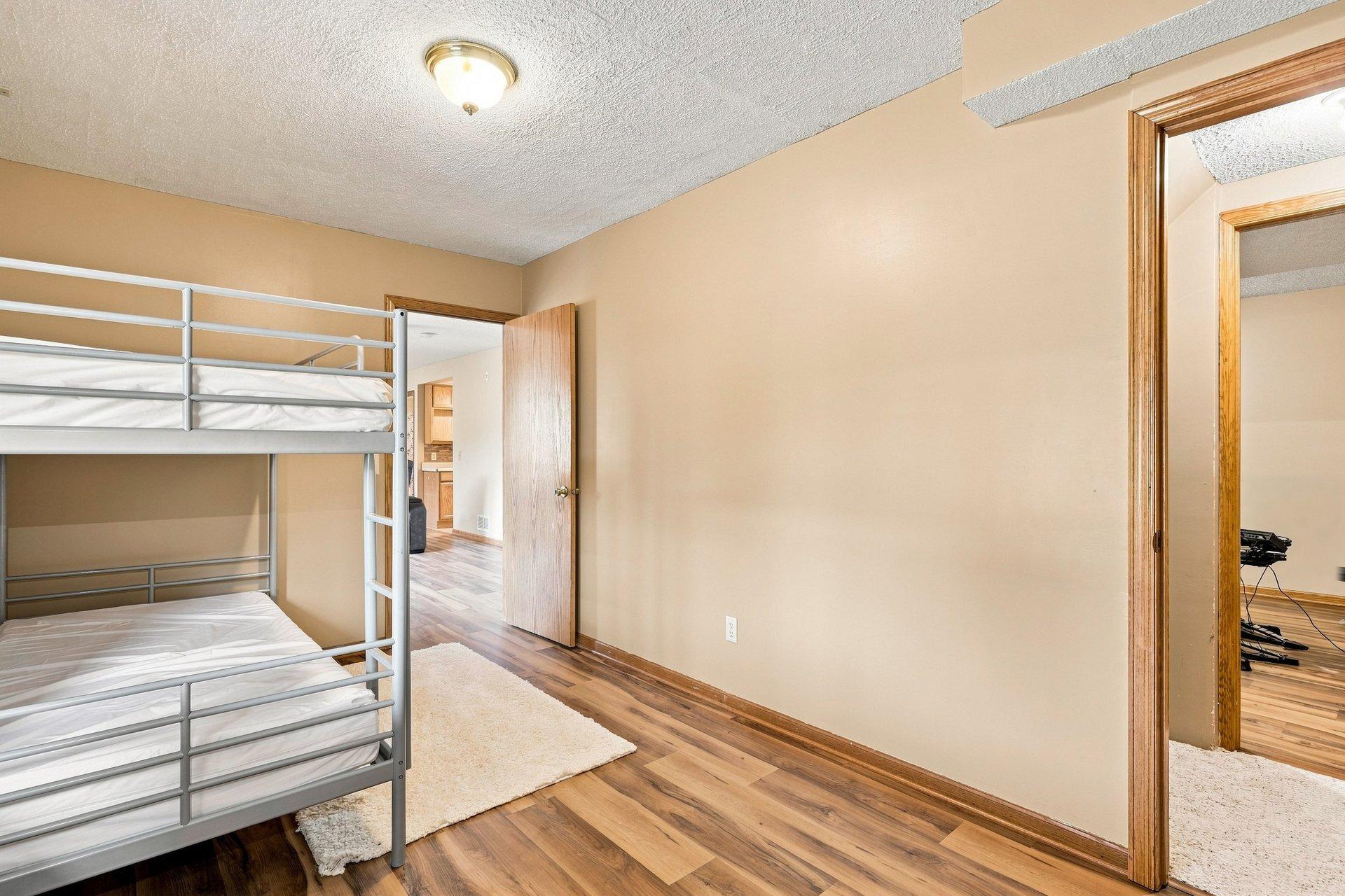 17314 Greentree Path Property Photo 32