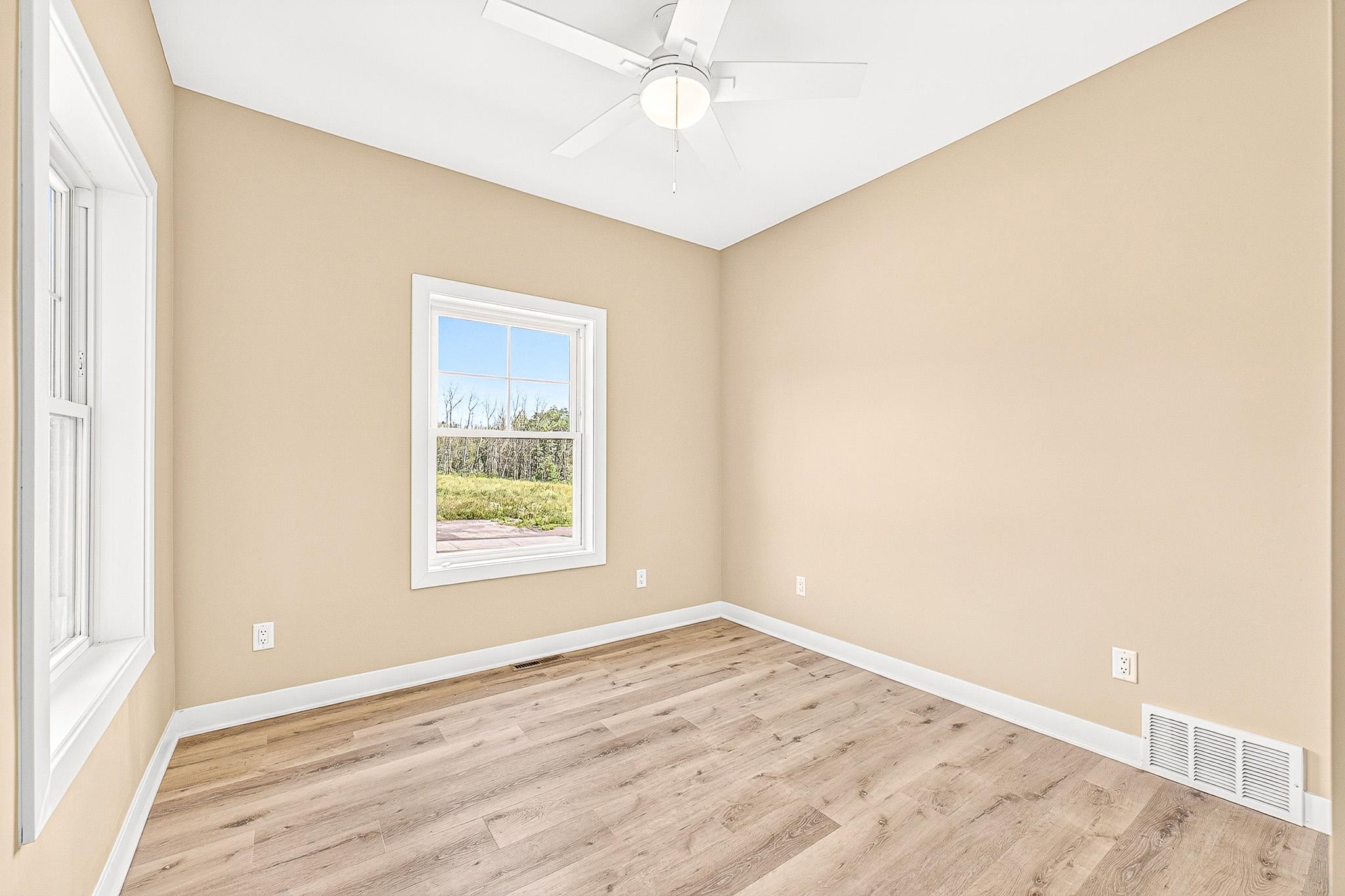 8602 Maynard Place Property Photo 16
