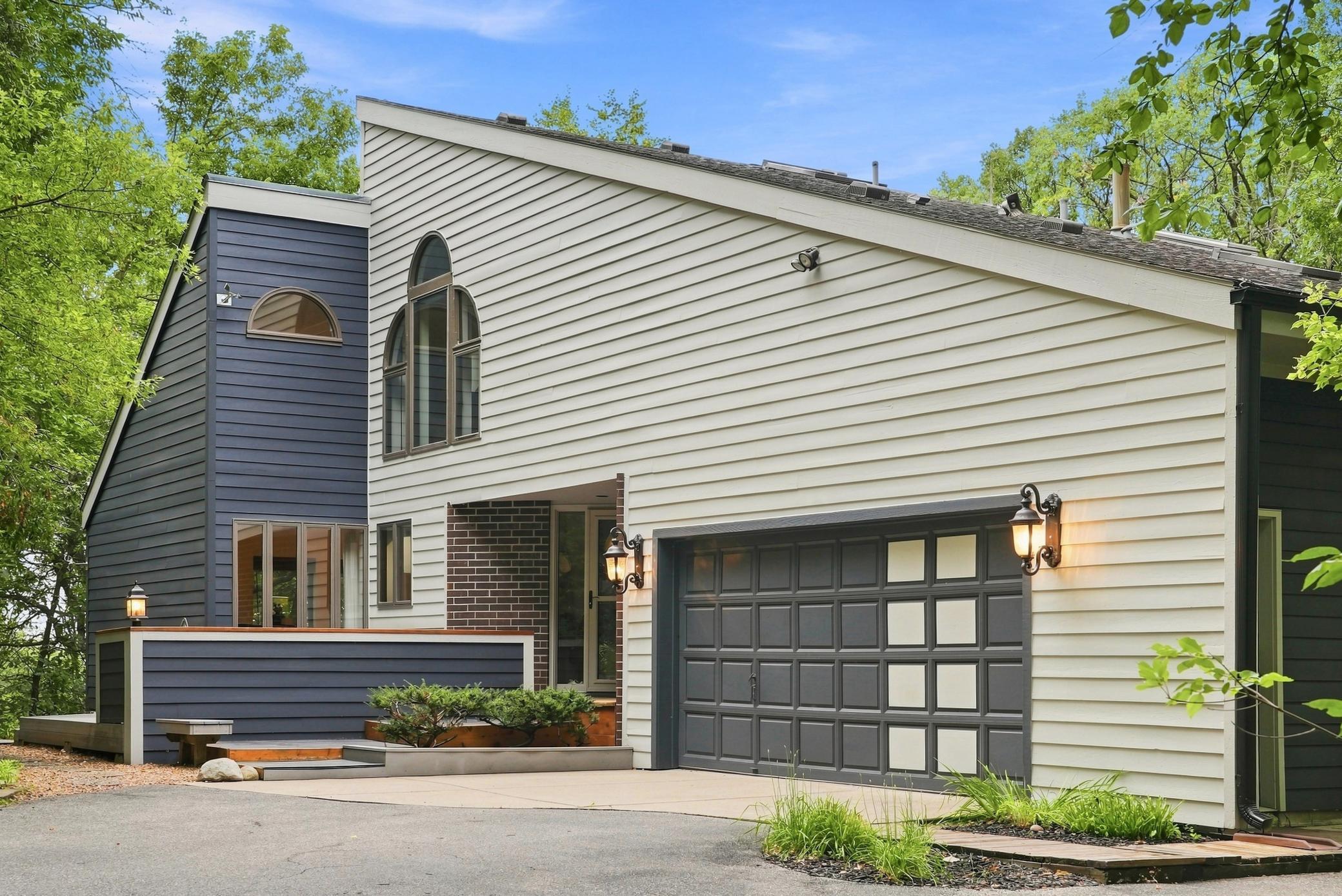 15120 Chestnut Circle Property Photo 1