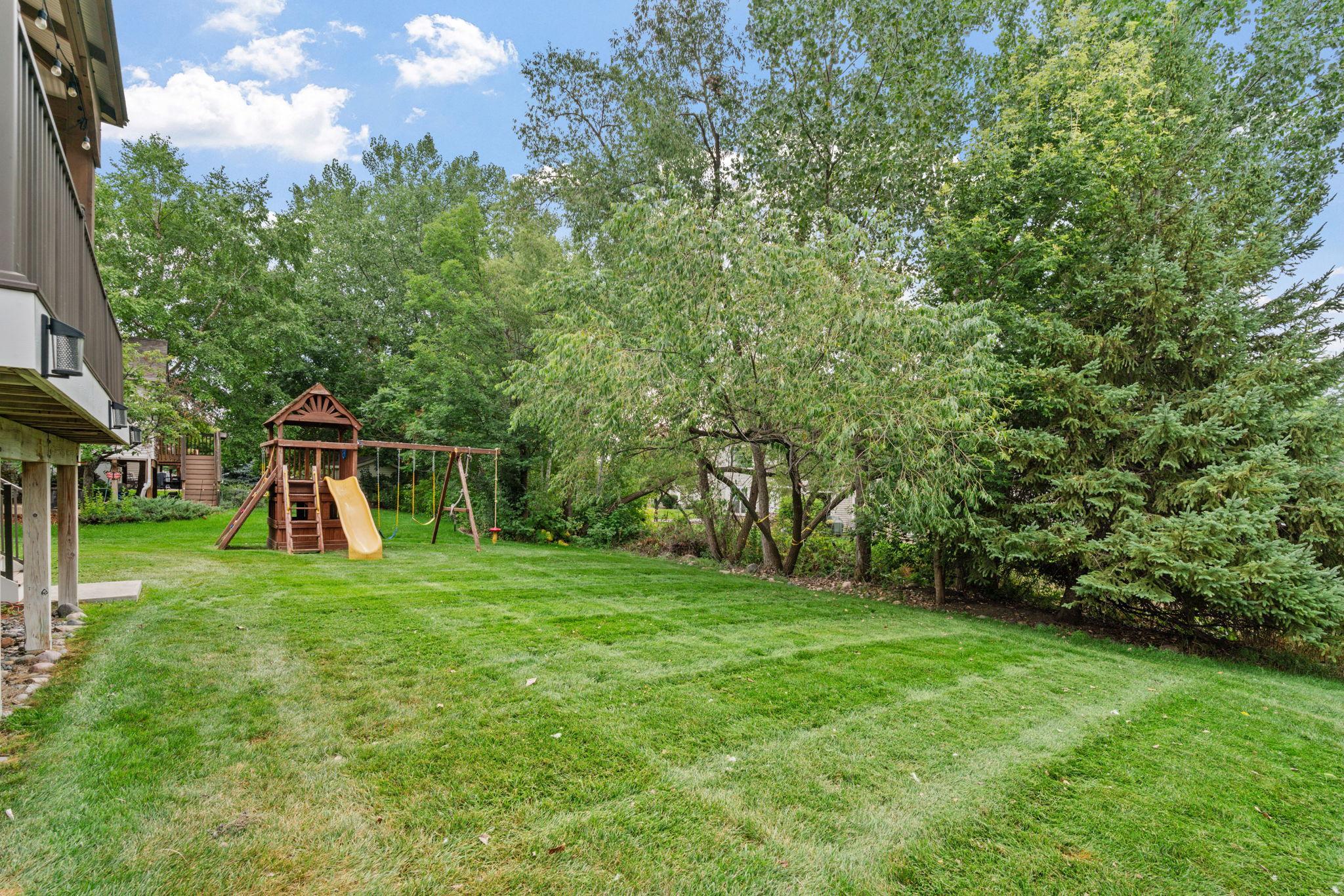 11863 86th Avenue N Property Photo 8