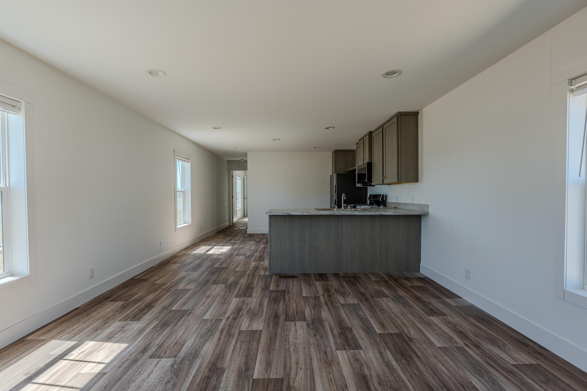 216 8th Street Nw Property Photo 6