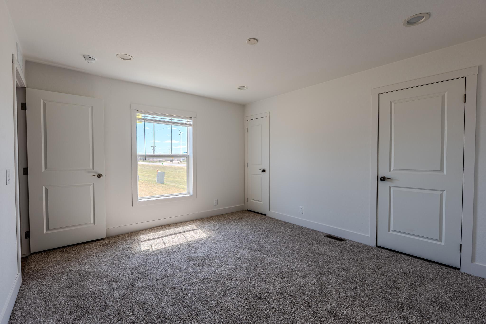 216 8th Street Nw Property Photo 11