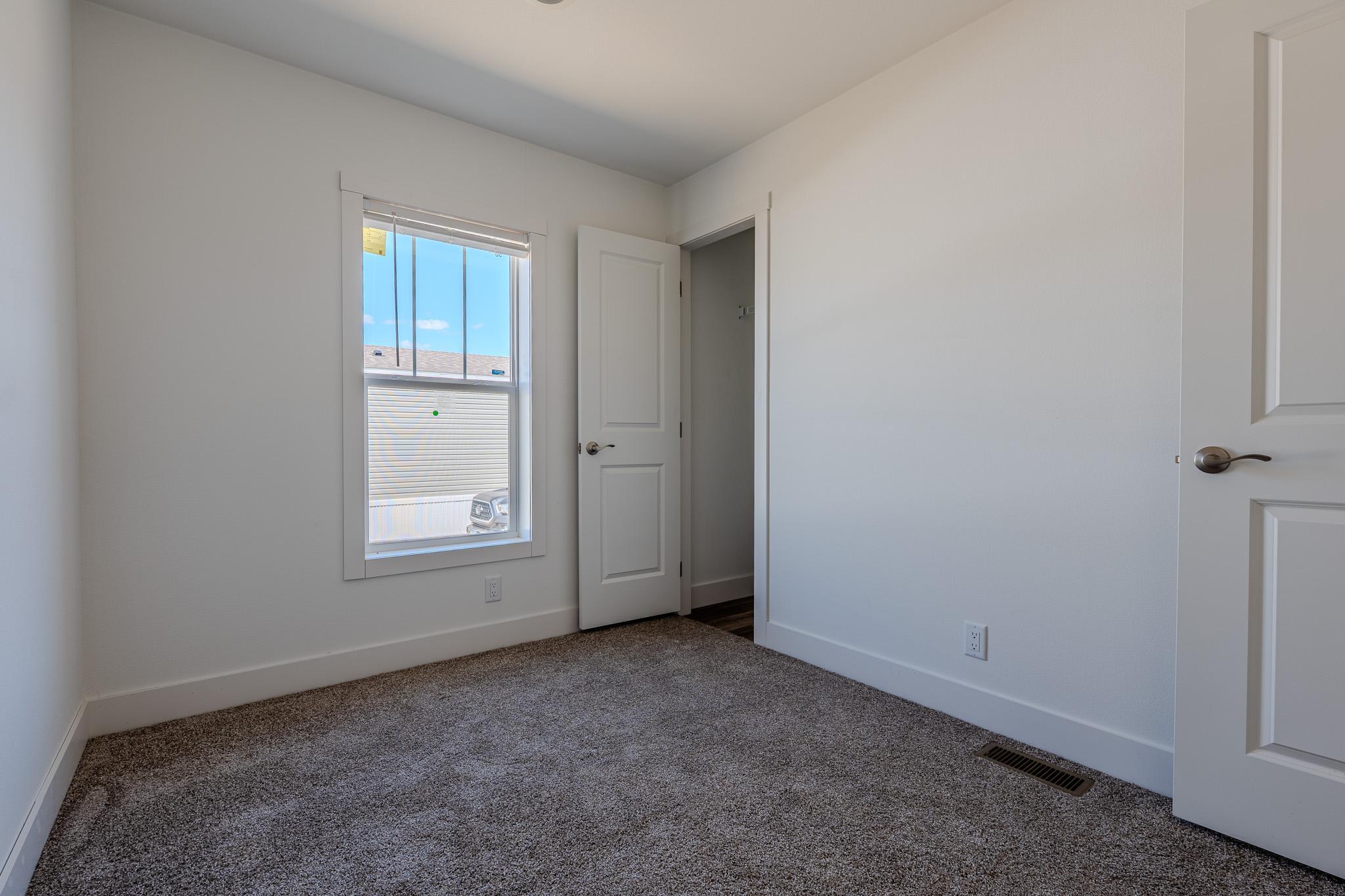 216 8th Street Nw Property Photo 13