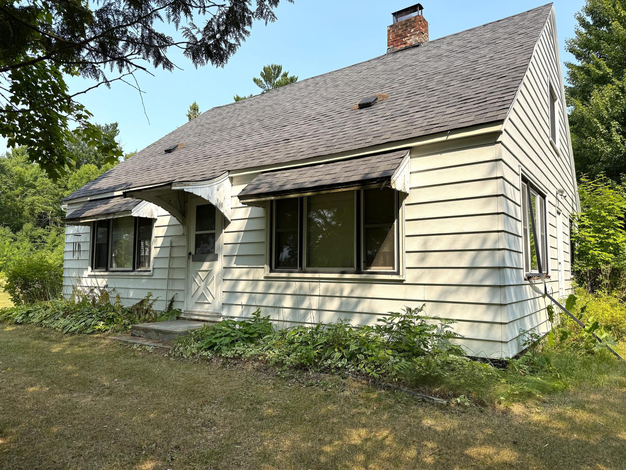 32162 Deer Street Property Photo 4