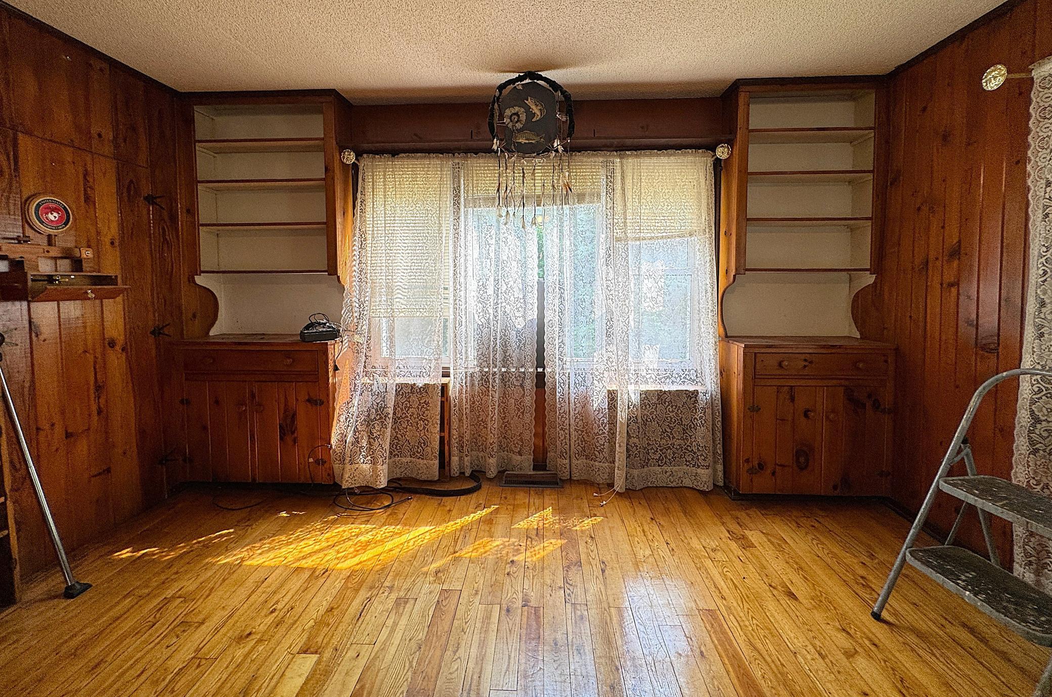 32162 Deer Street Property Photo 22